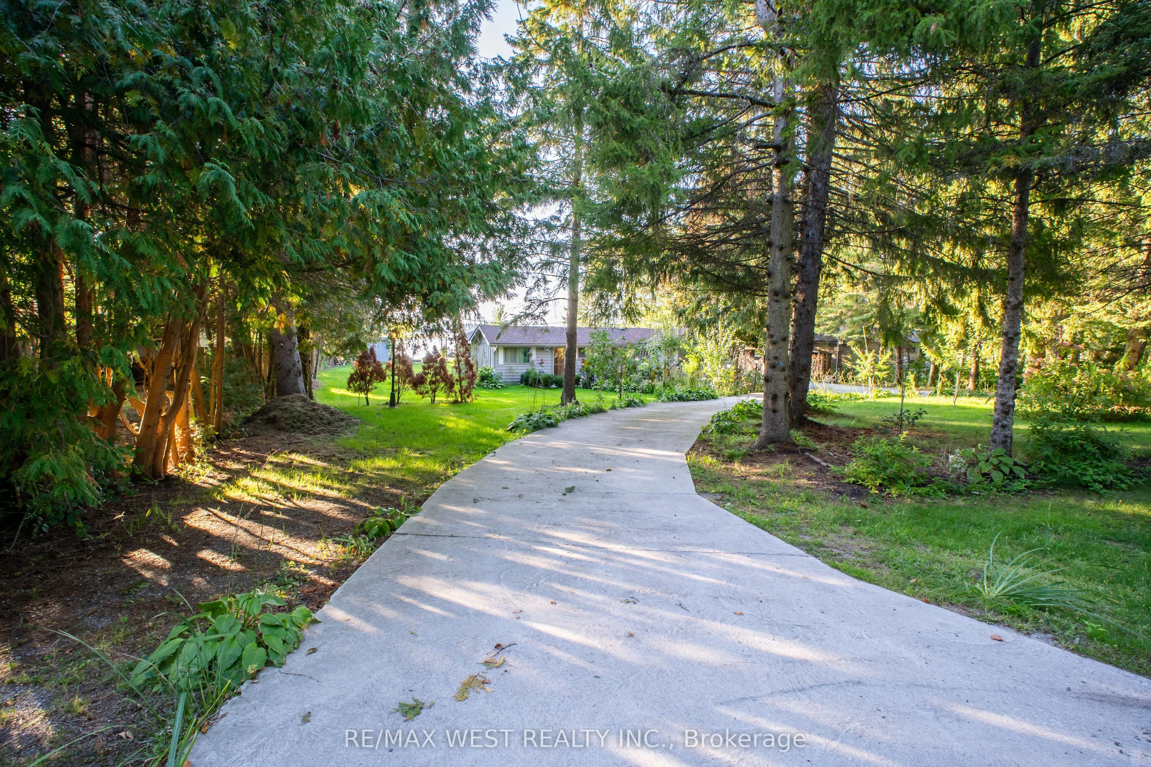 1392 Island View Drive