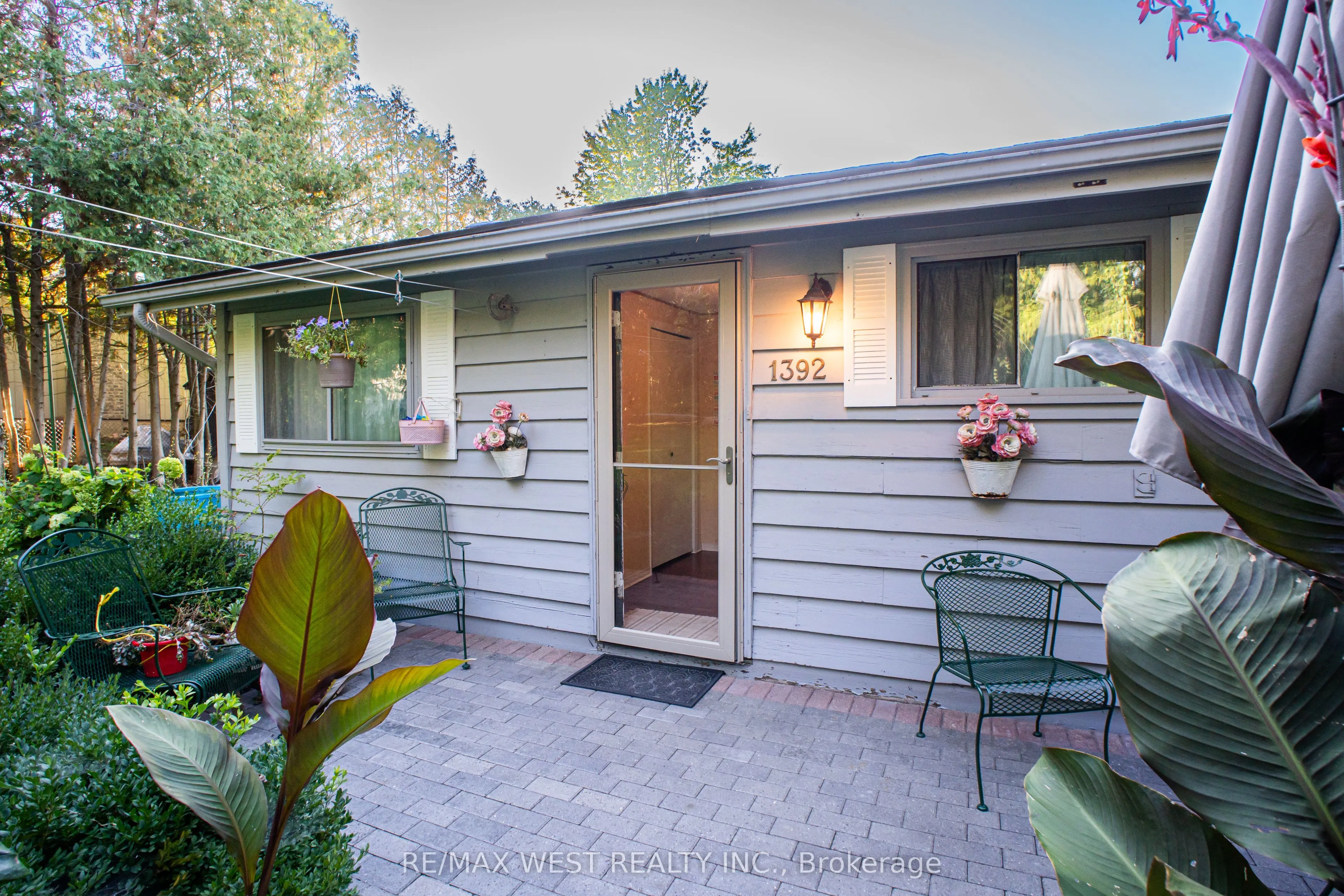 1392 Island View Drive