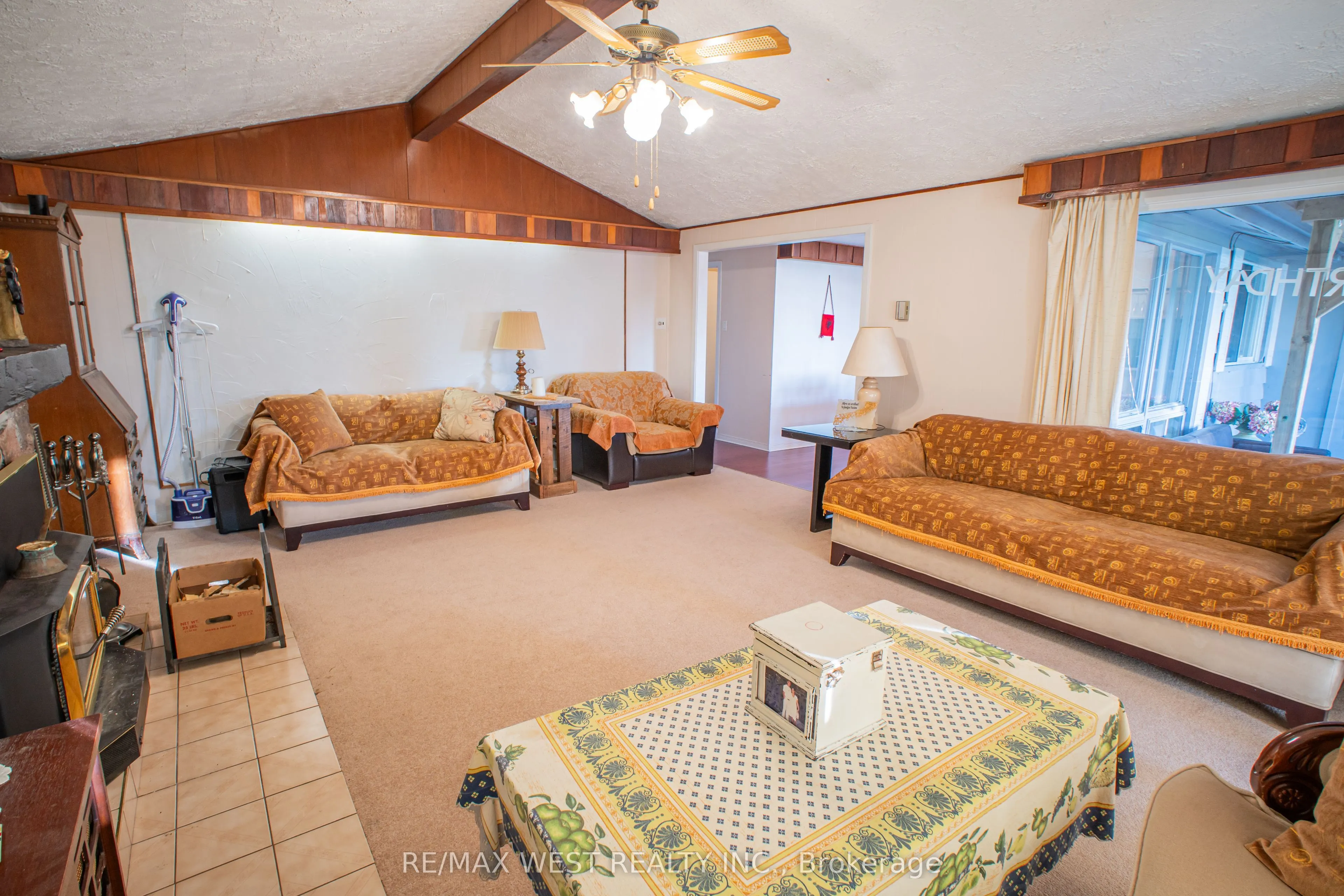 1392 Island View Drive