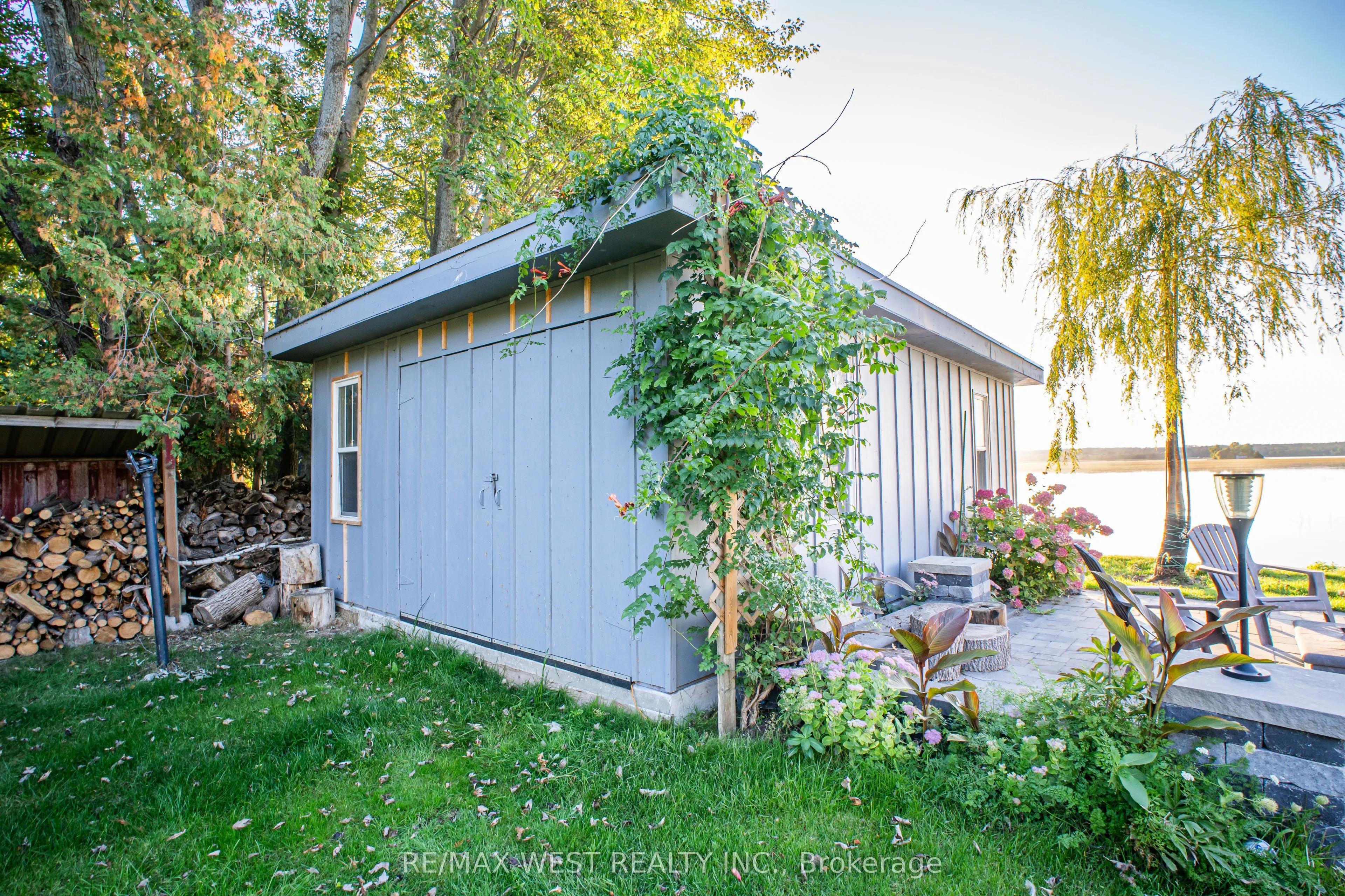 1392 Island View Drive