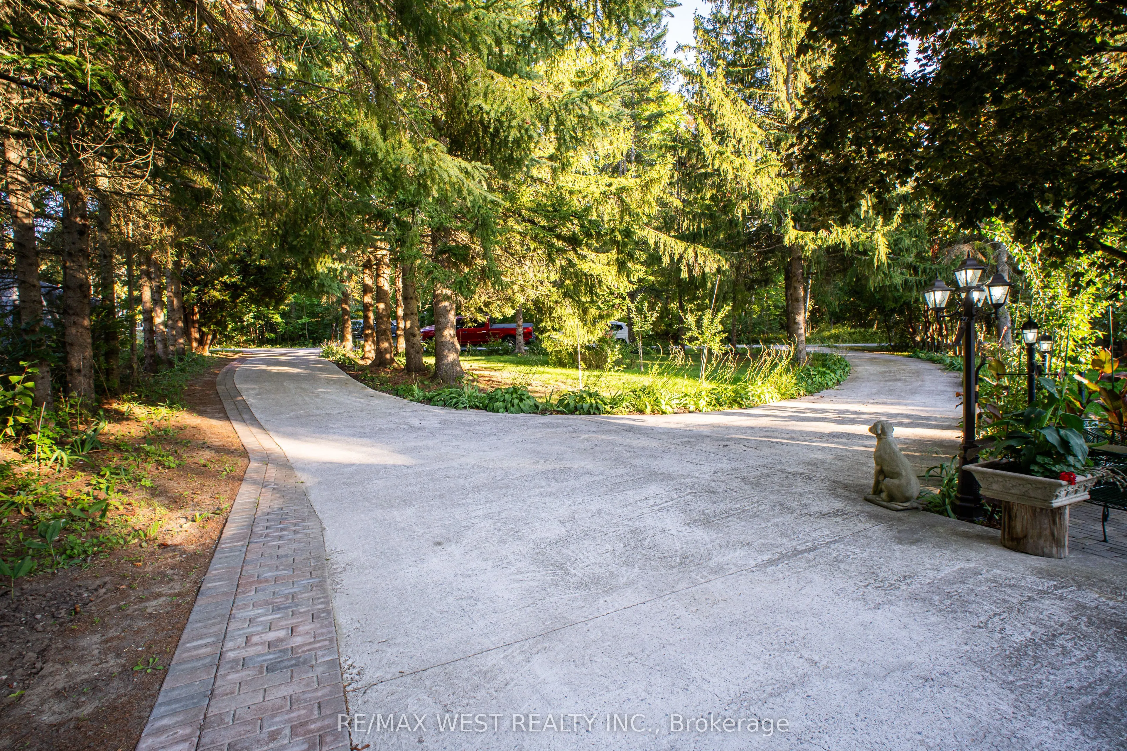 1392 Island View Drive
