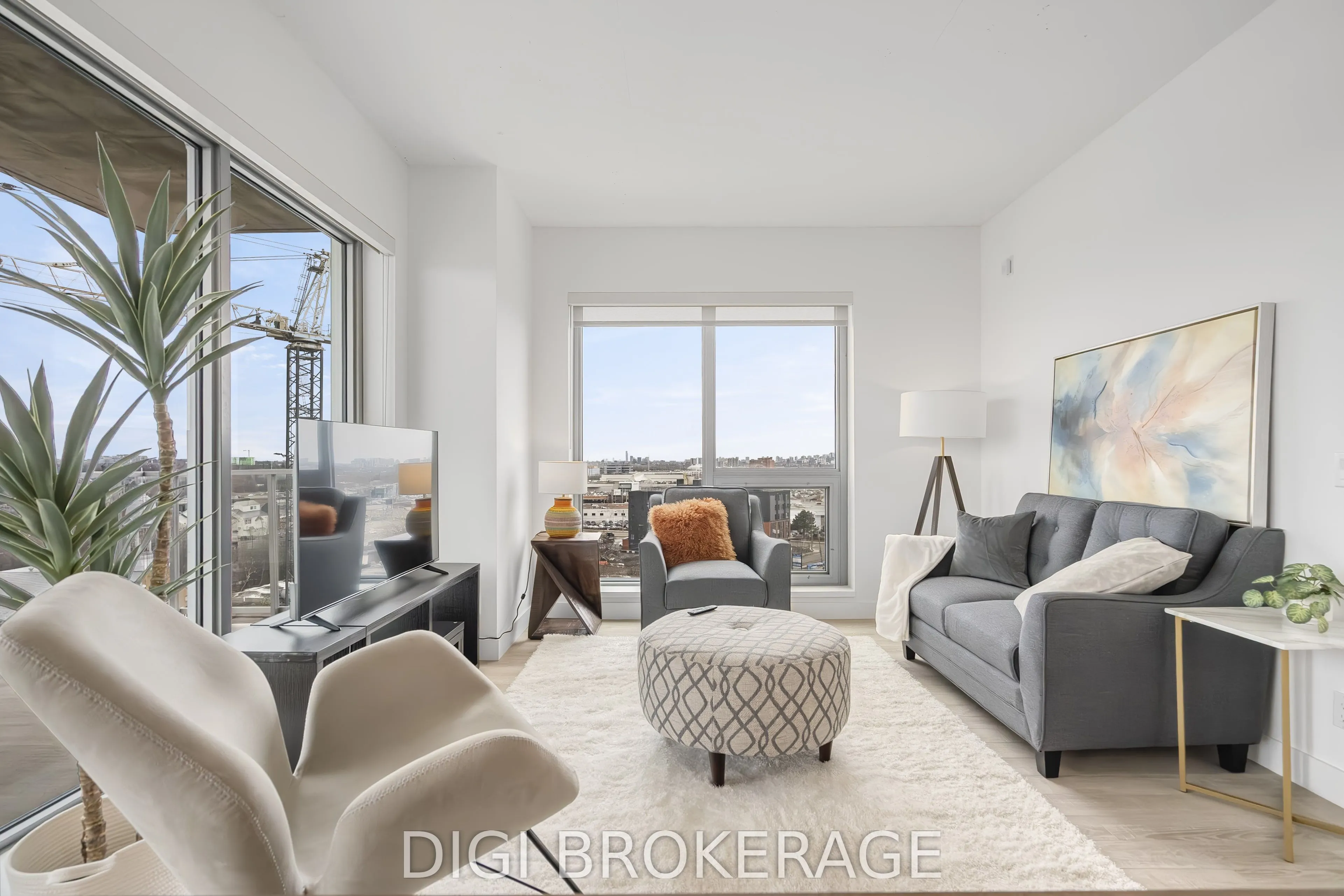 1240 Cummings Avenue, #207