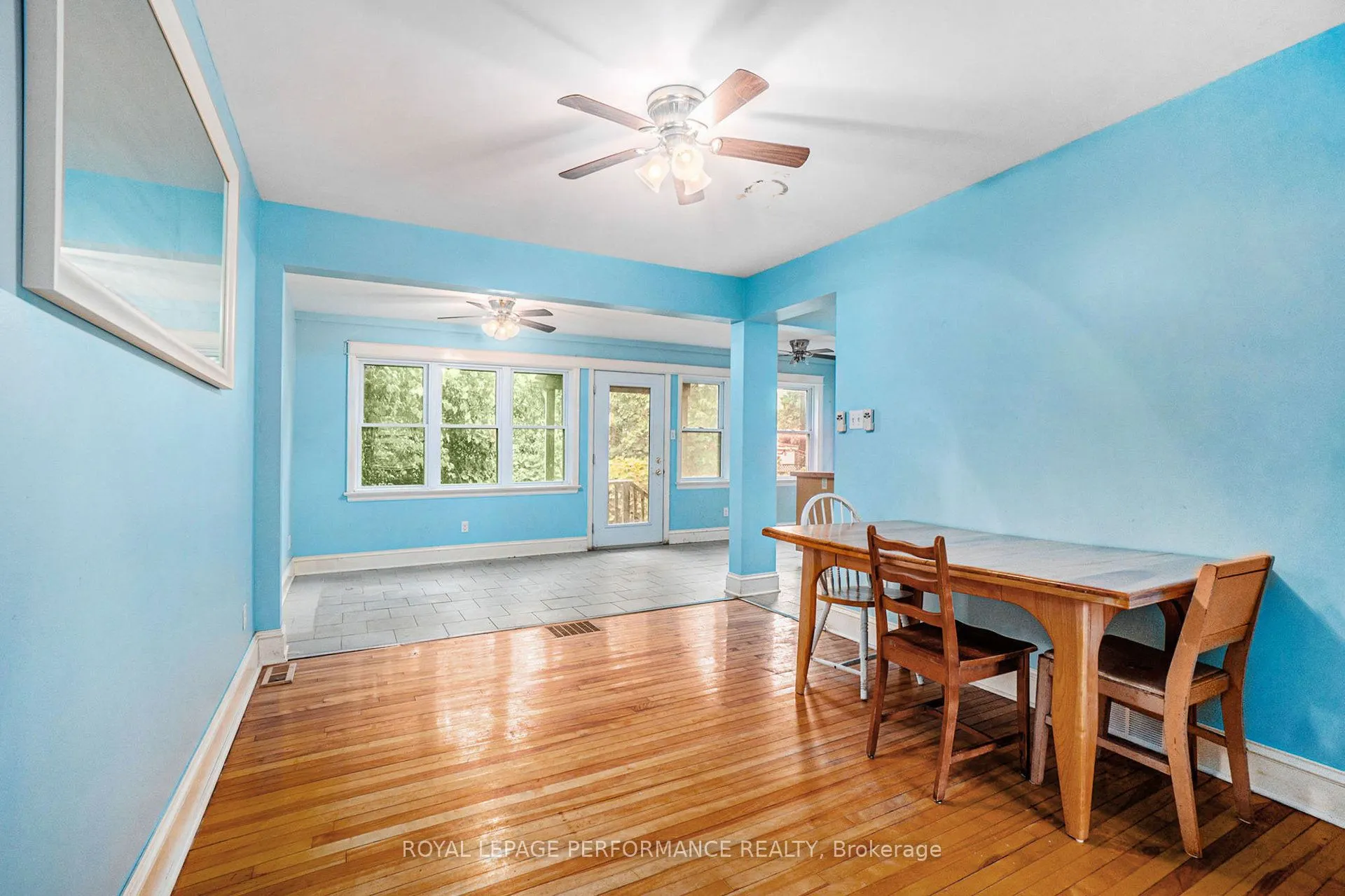 223 Carleton Avenue