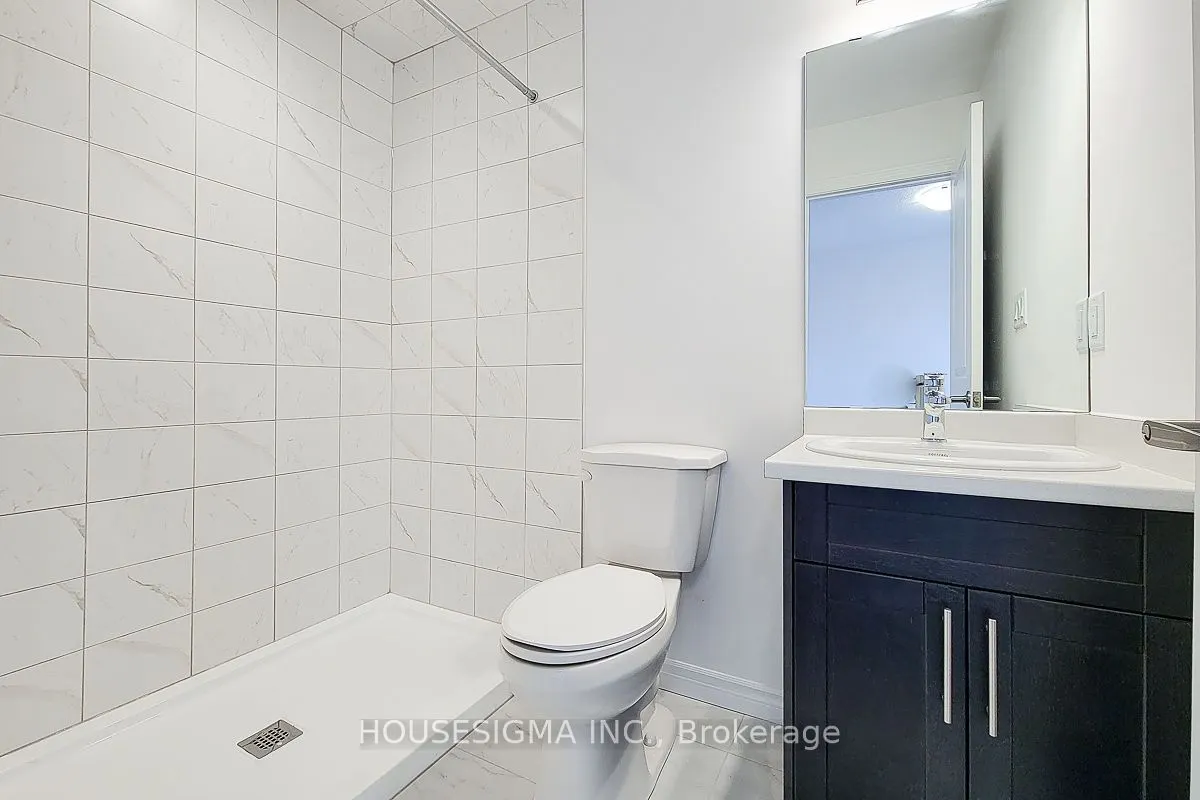 61 Soho Street, #33