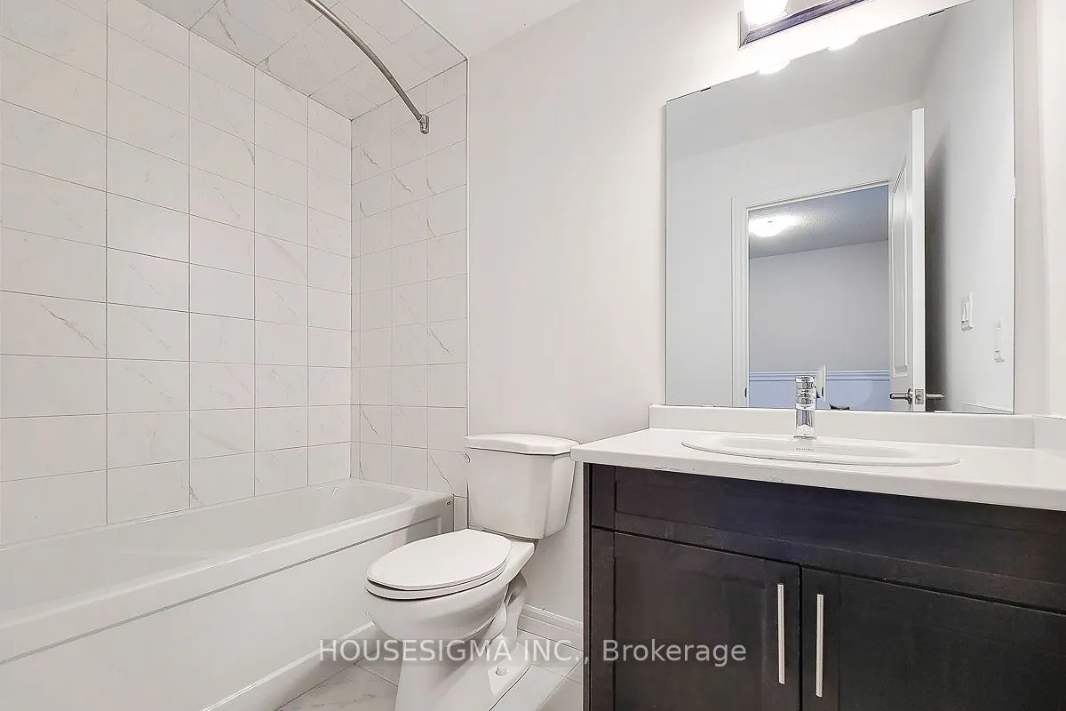 61 Soho Street, #33