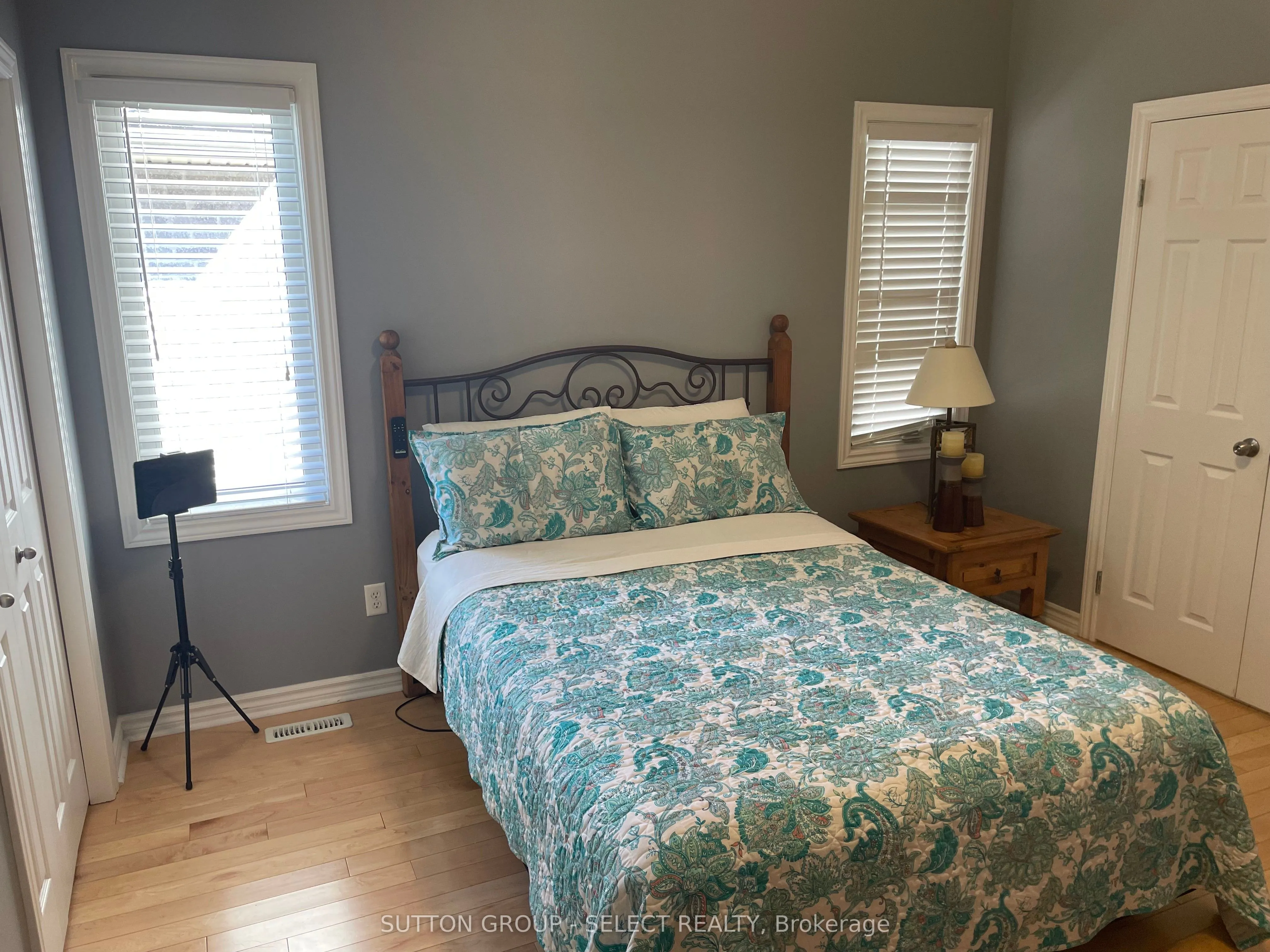 3220 Meadowgate Boulevard