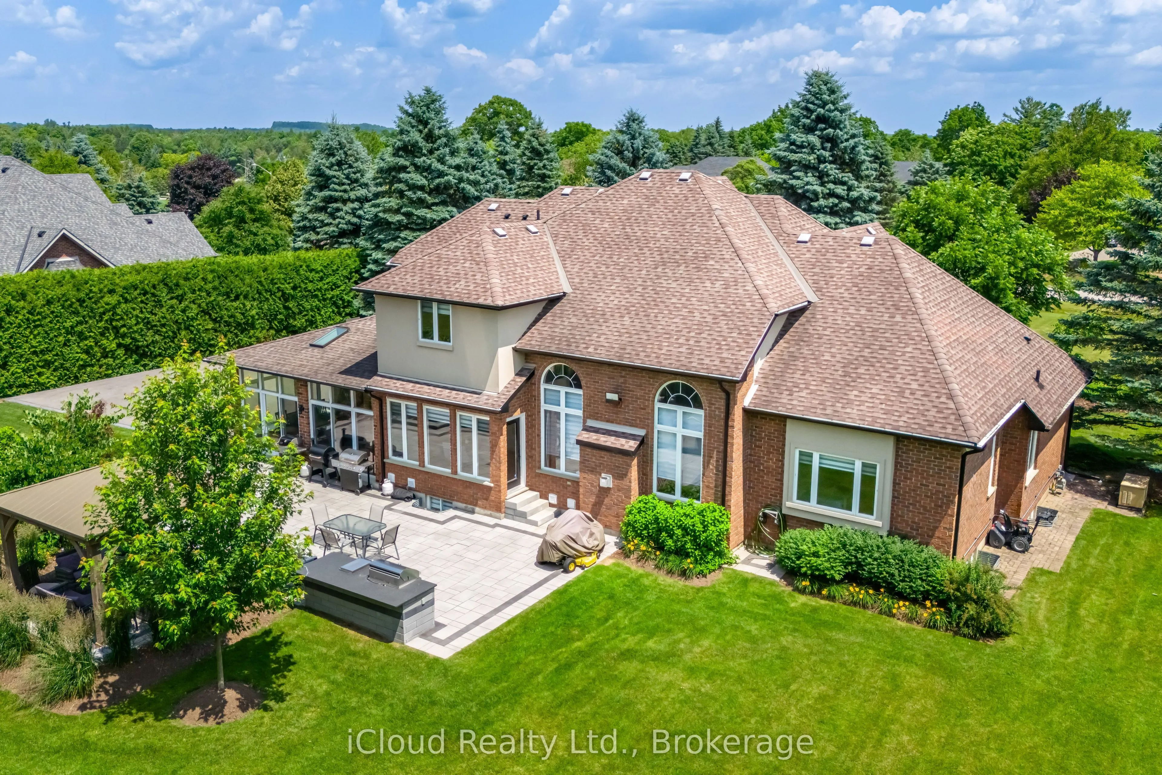 4 Deer View Ridge
