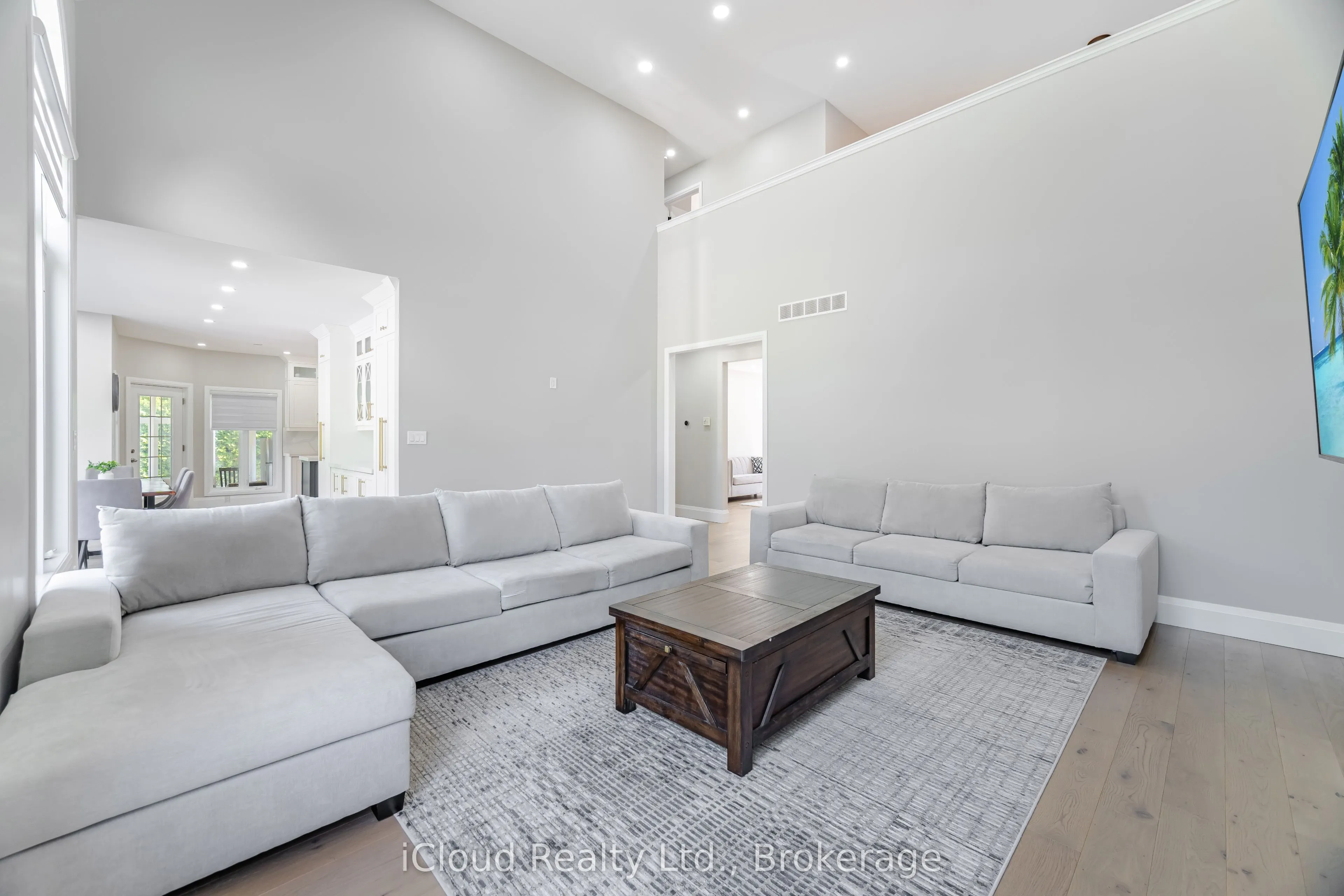 4 Deer View Ridge