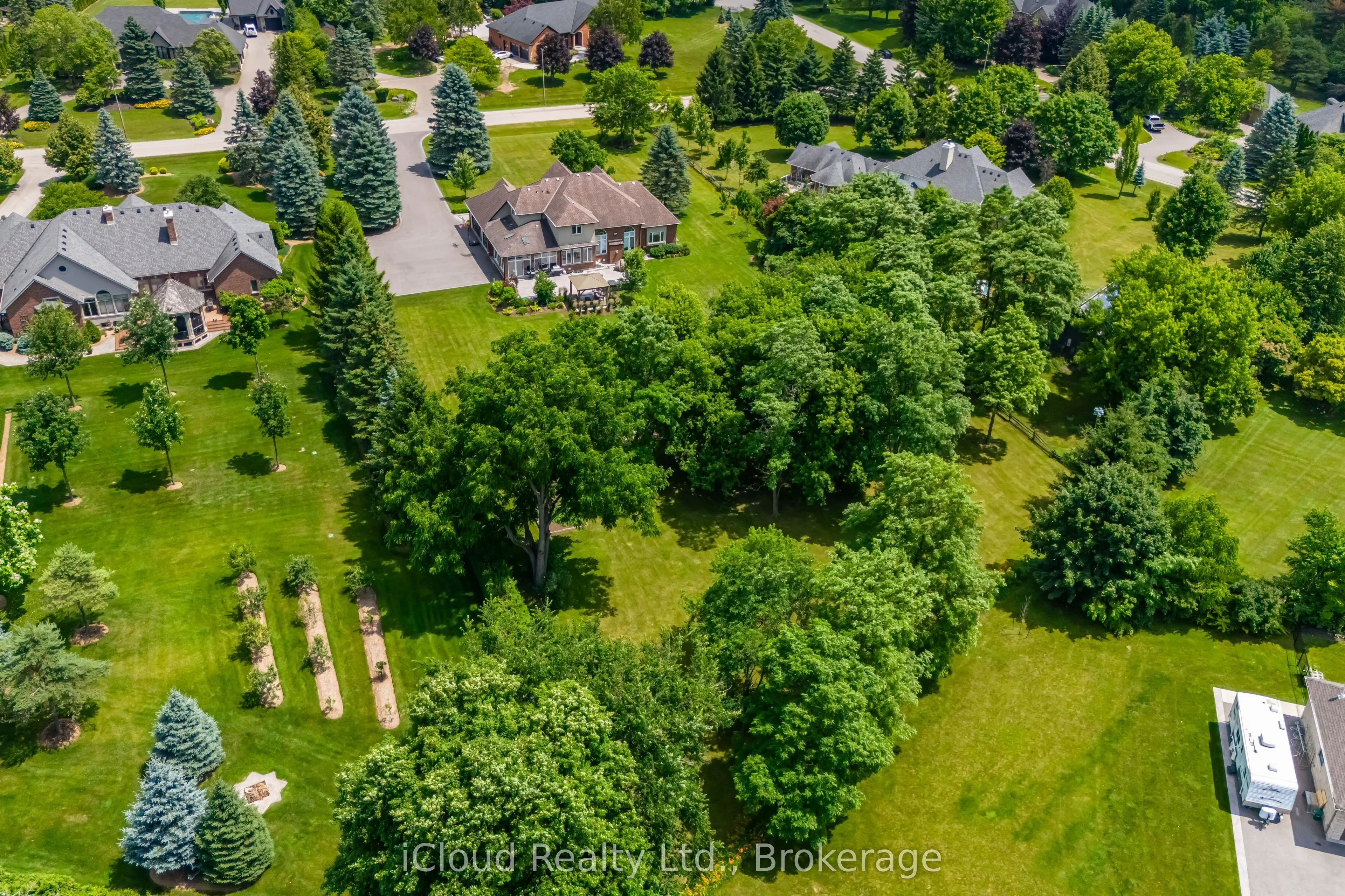 4 Deer View Ridge
