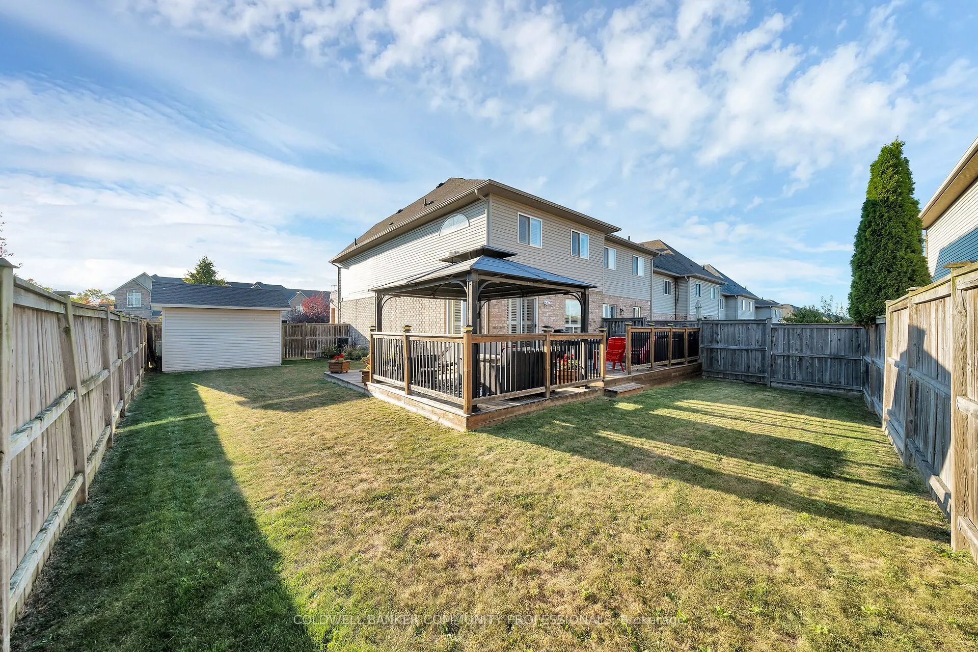 37 Meadow Wood Crescent