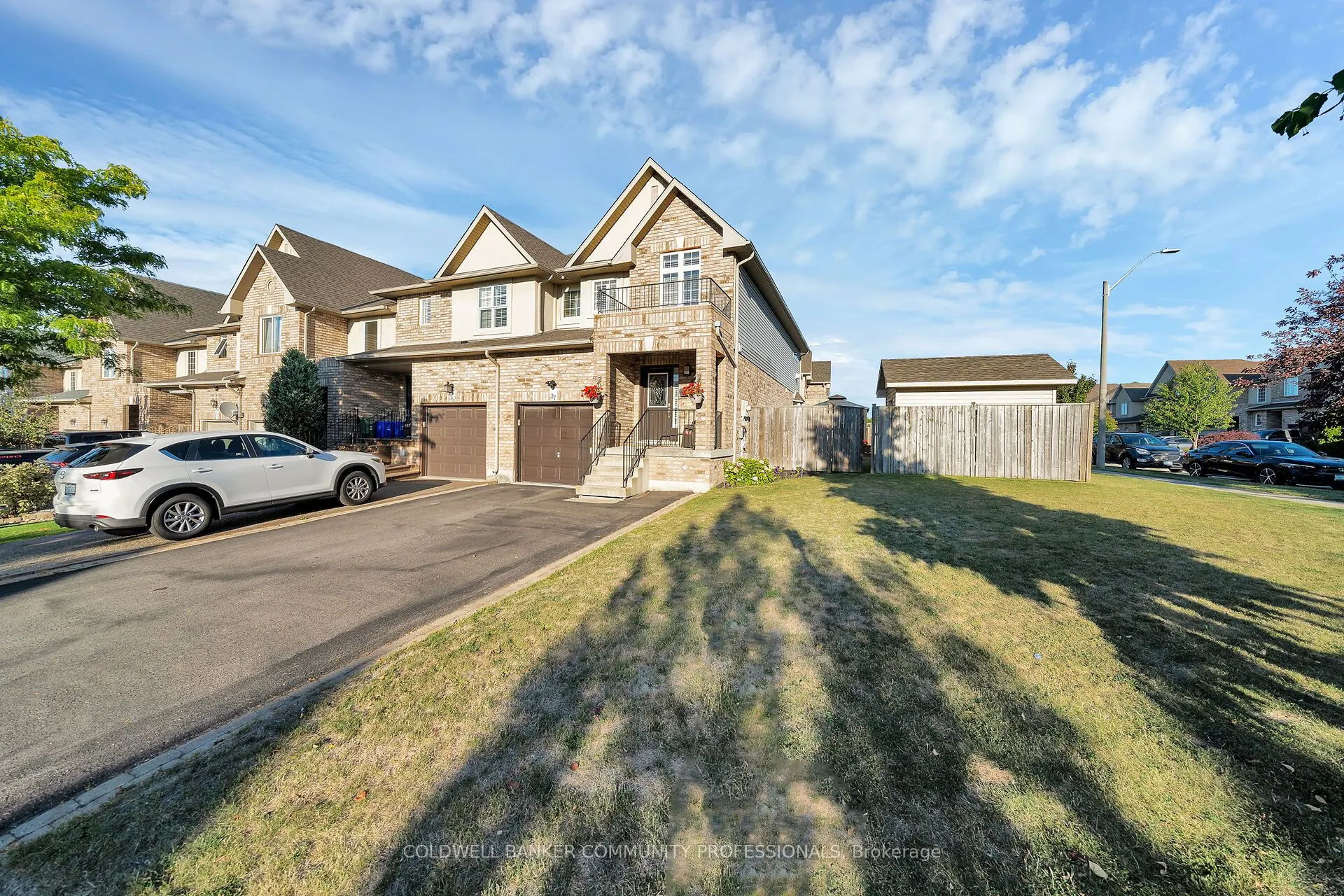 37 Meadow Wood Crescent
