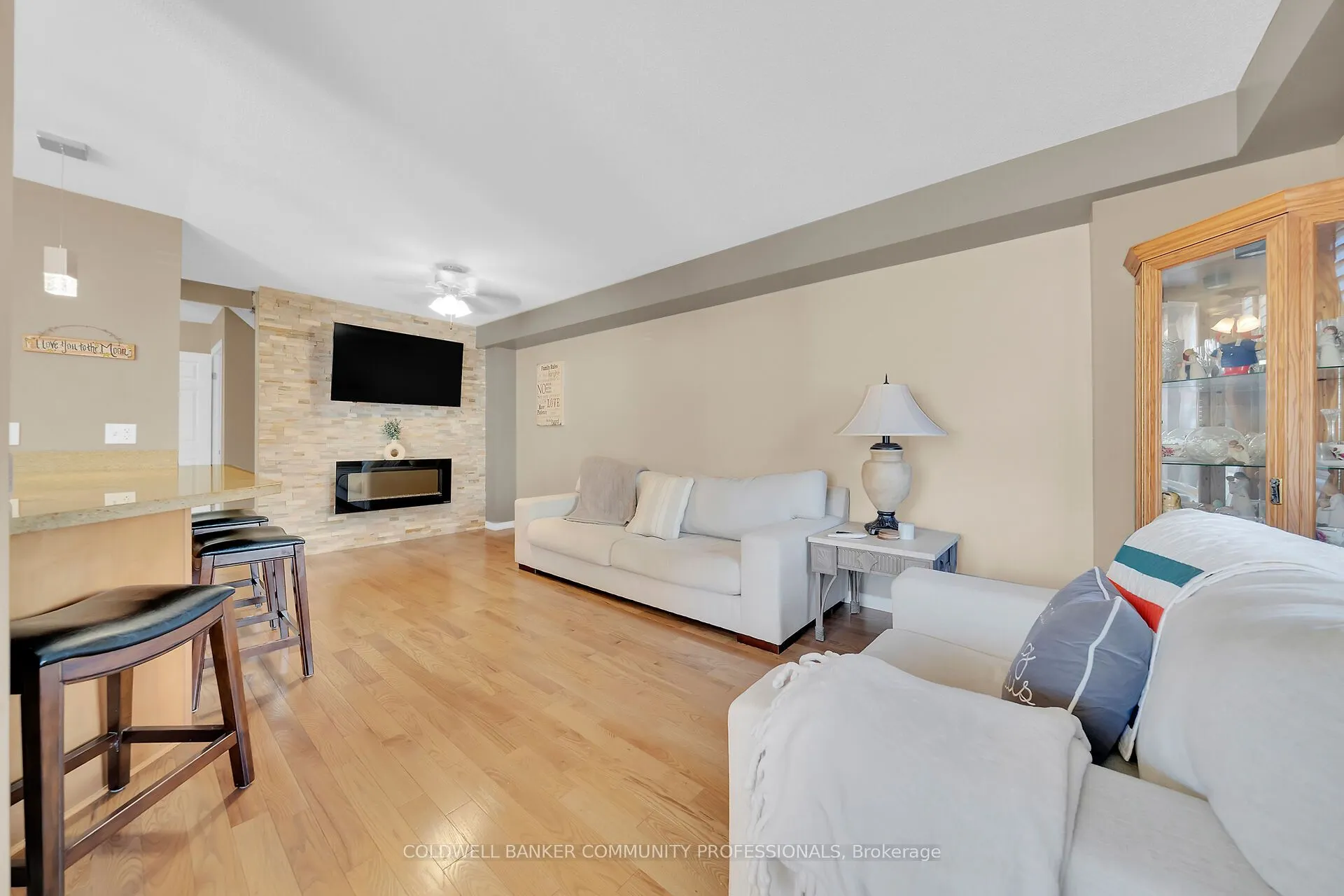 37 Meadow Wood Crescent