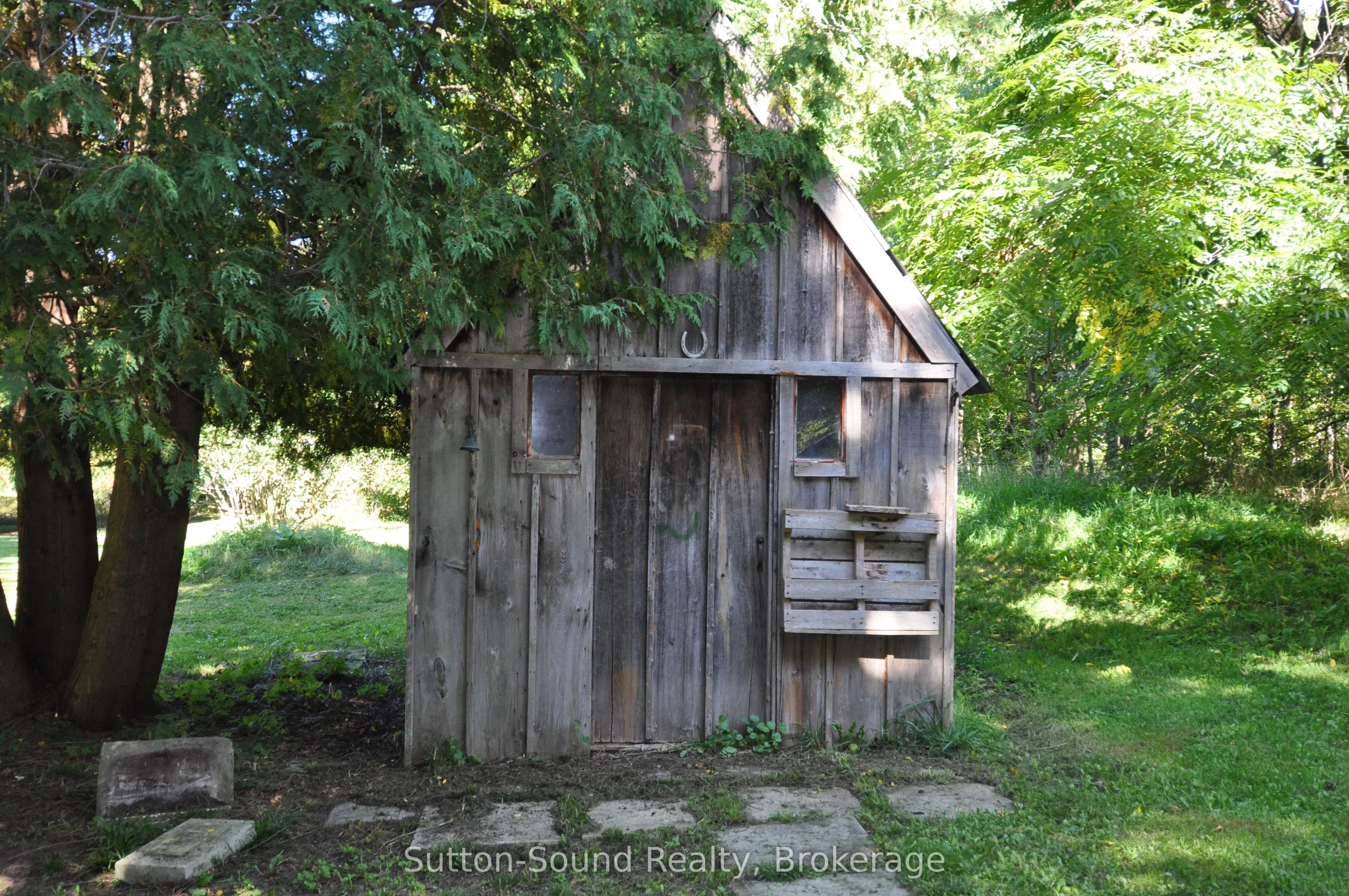 750816 Girl Guide Road