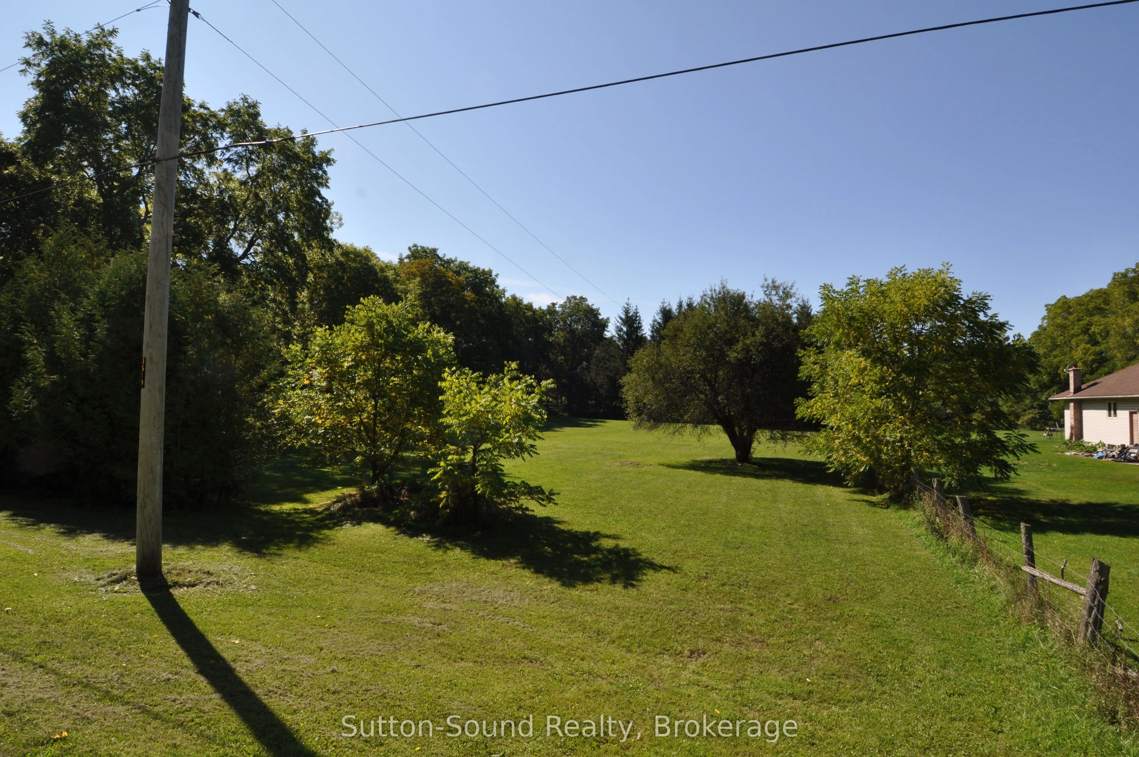 750816 Girl Guide Road