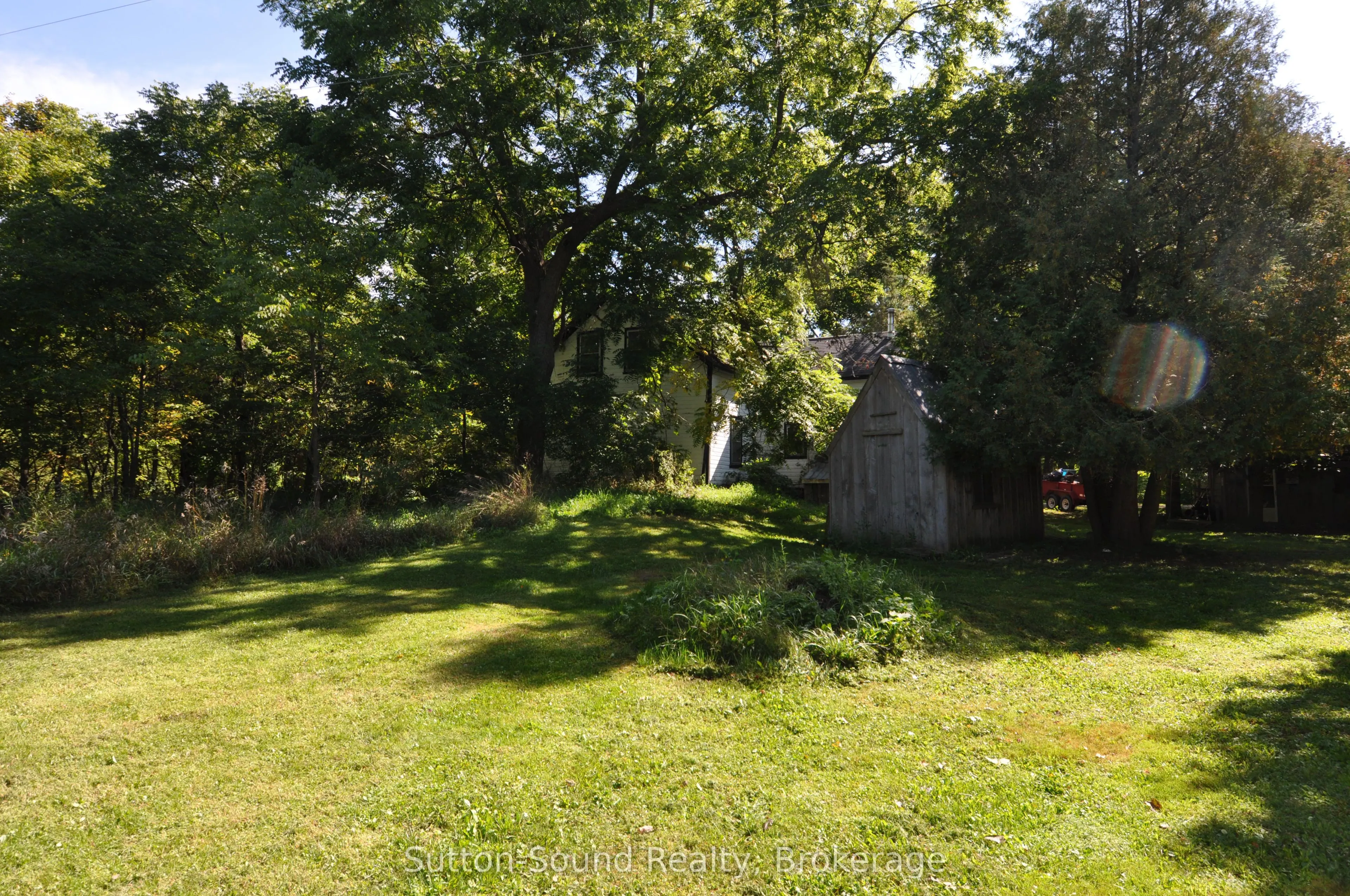 750816 Girl Guide Road