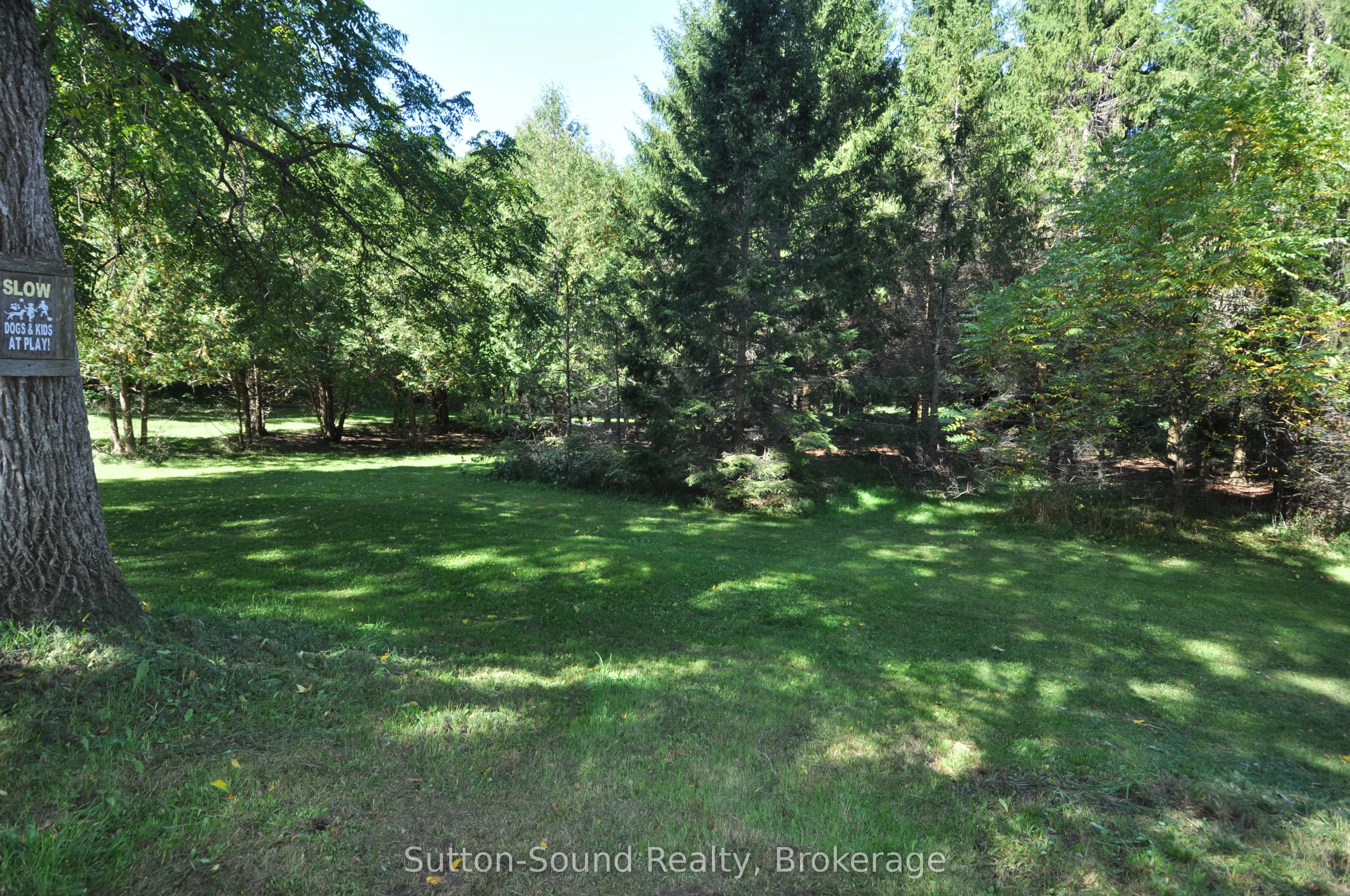 750816 Girl Guide Road