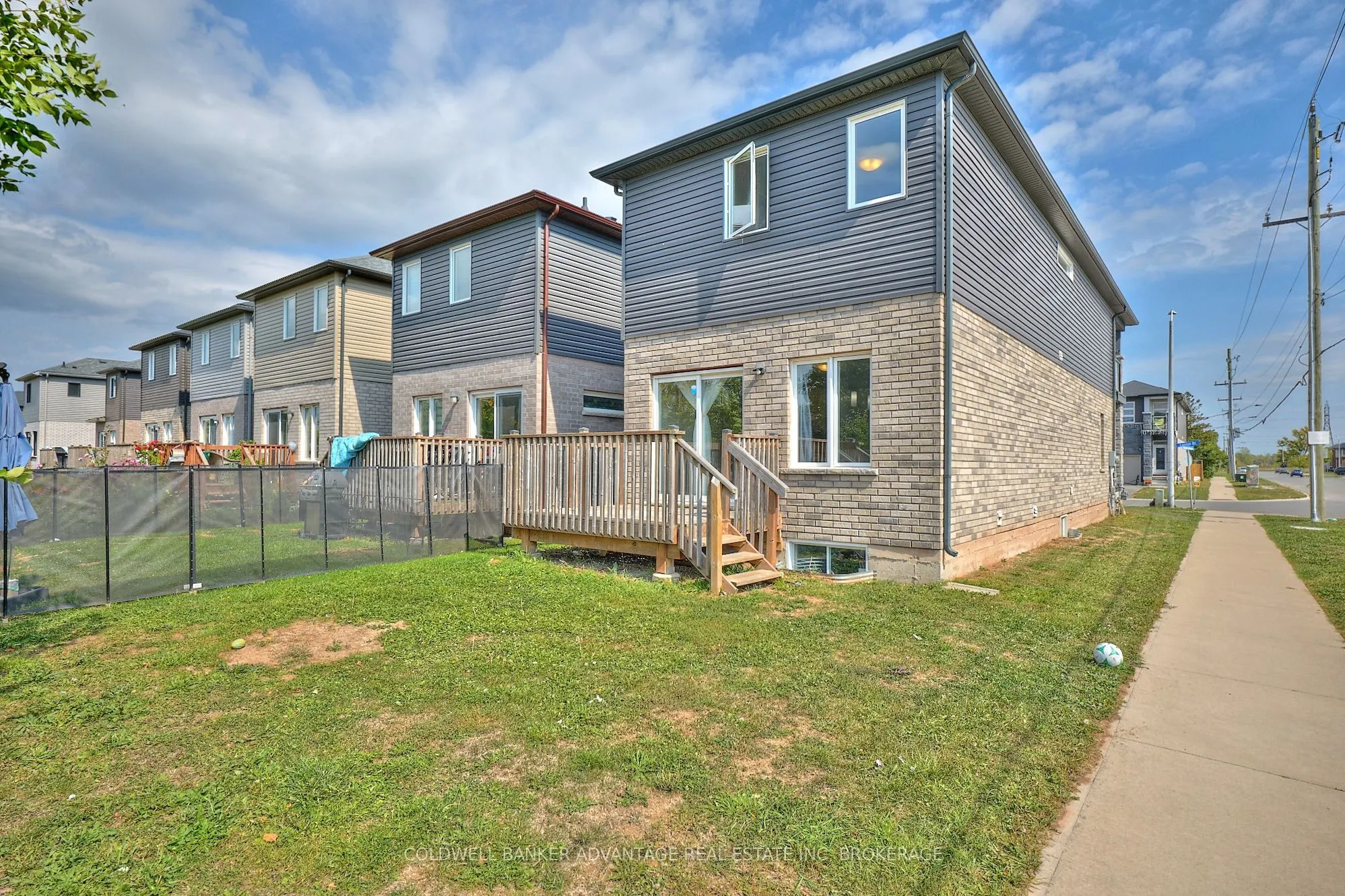 324 Louise Street