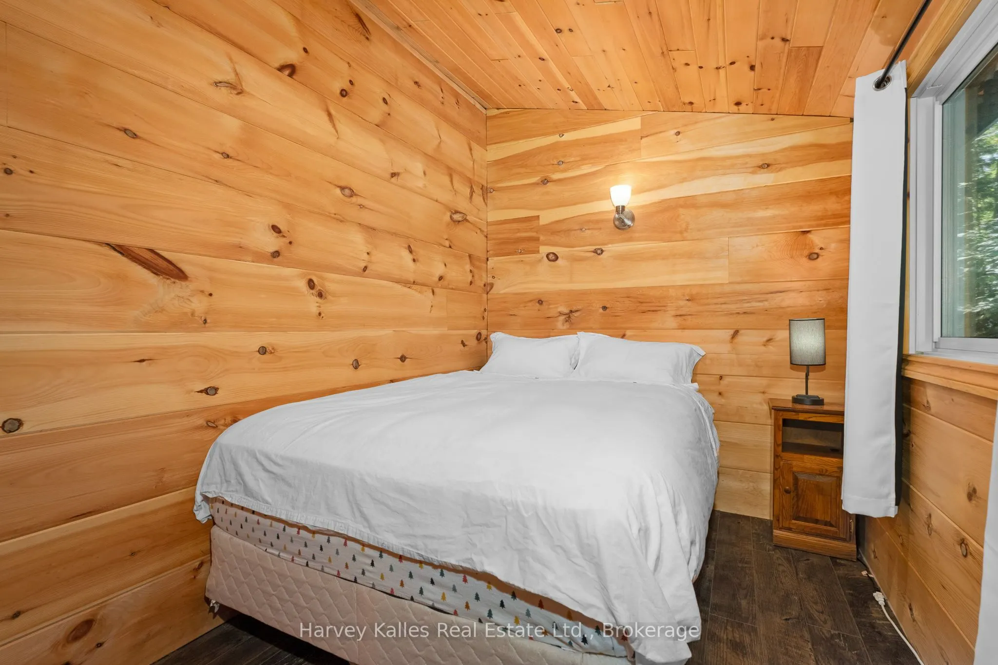 1003 Hollow Road