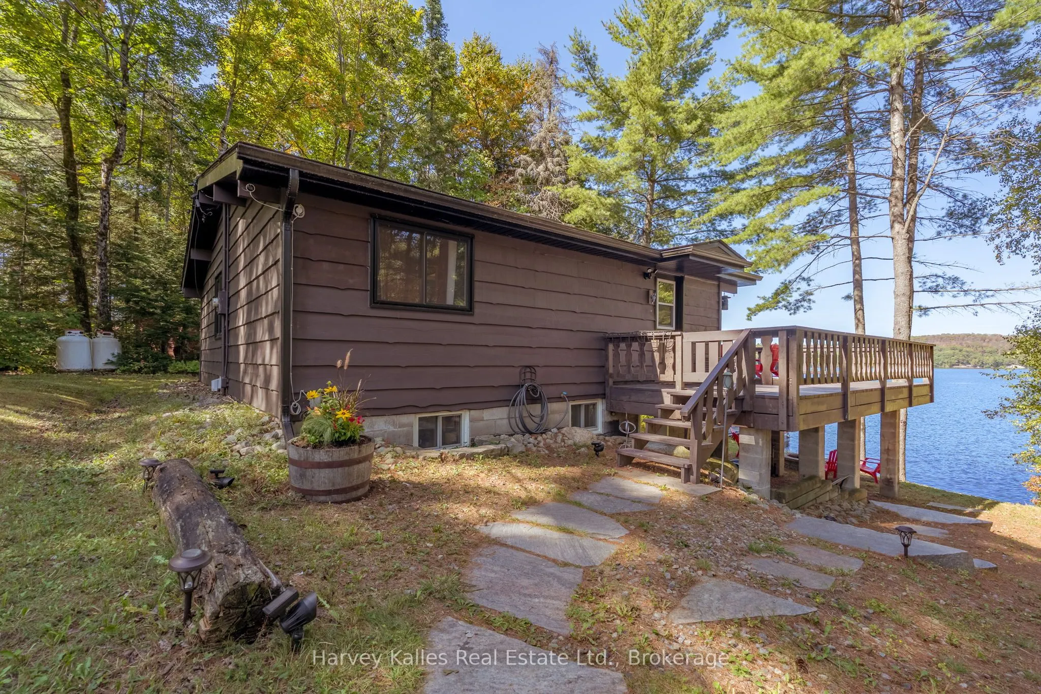1003 Hollow Road