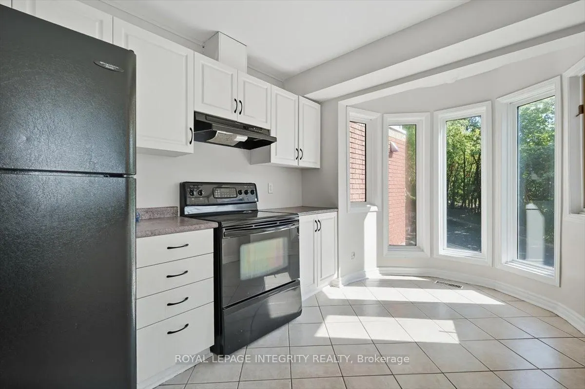 2949 Richmond Road, #4