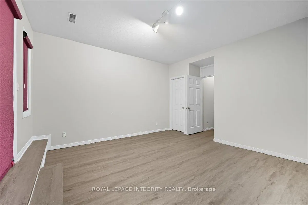2949 Richmond Road, #4
