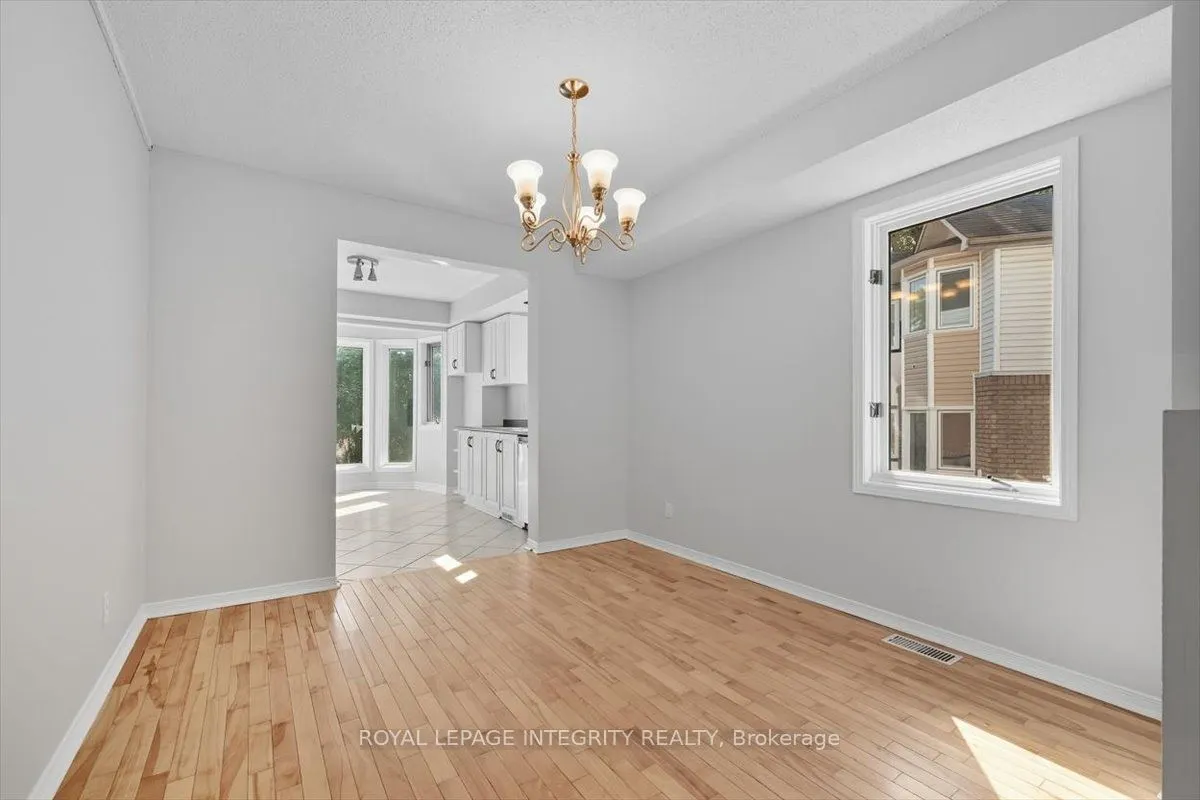 2949 Richmond Road, #4