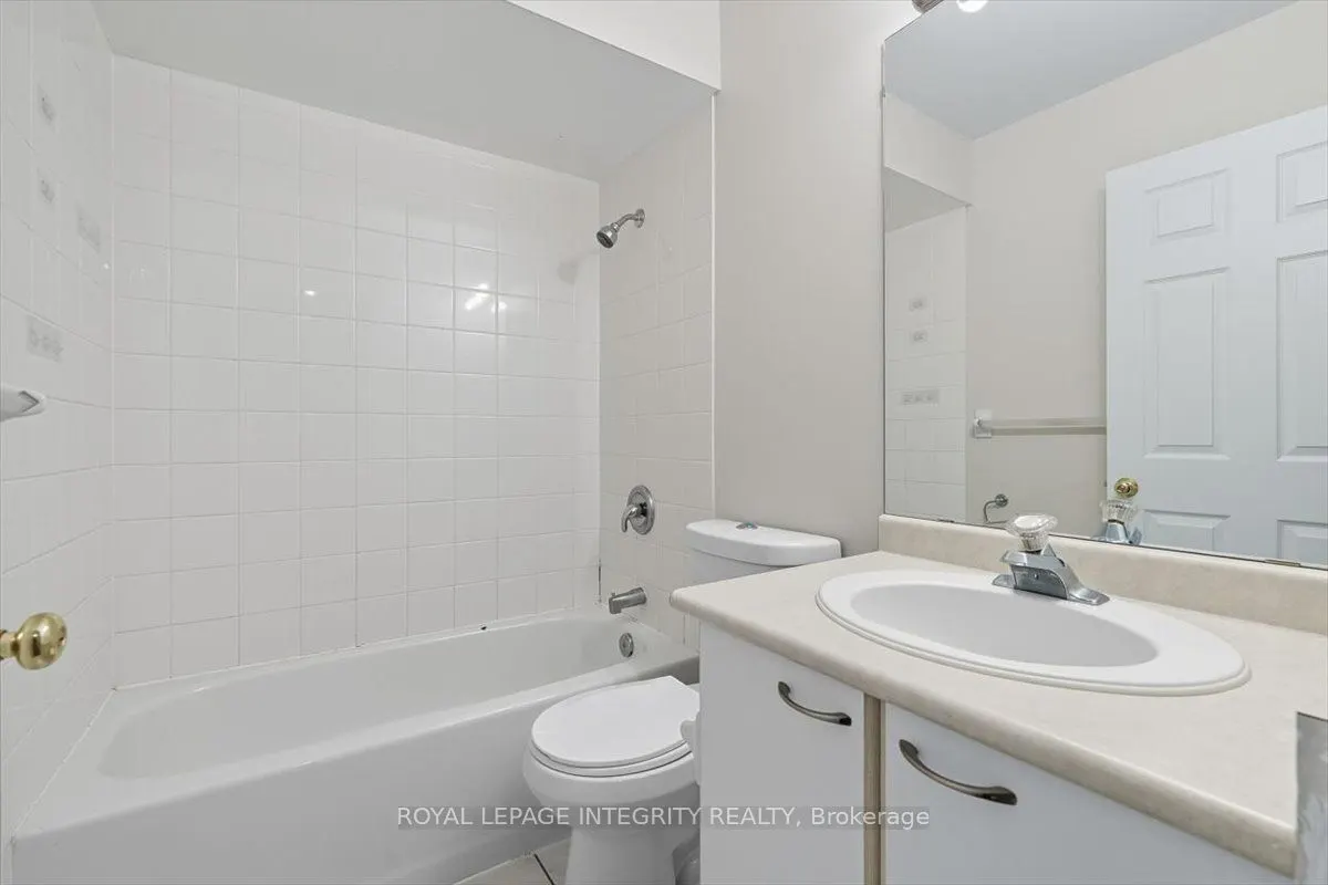 2949 Richmond Road, #4