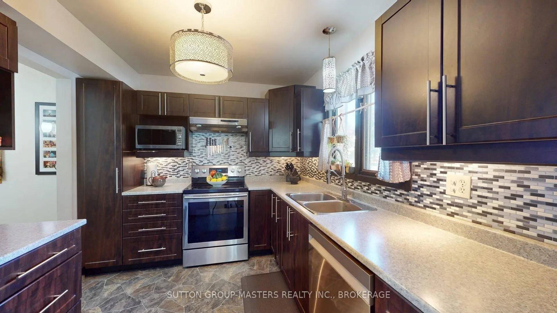 4 Trillium Court