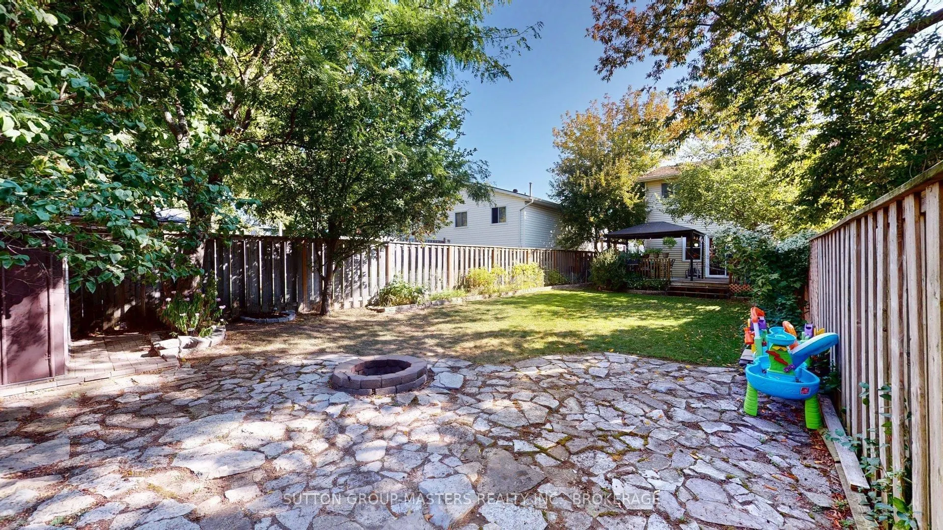 4 Trillium Court