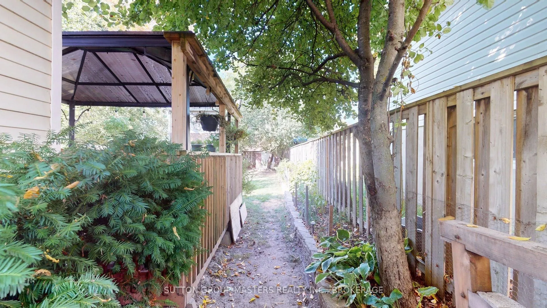 4 Trillium Court