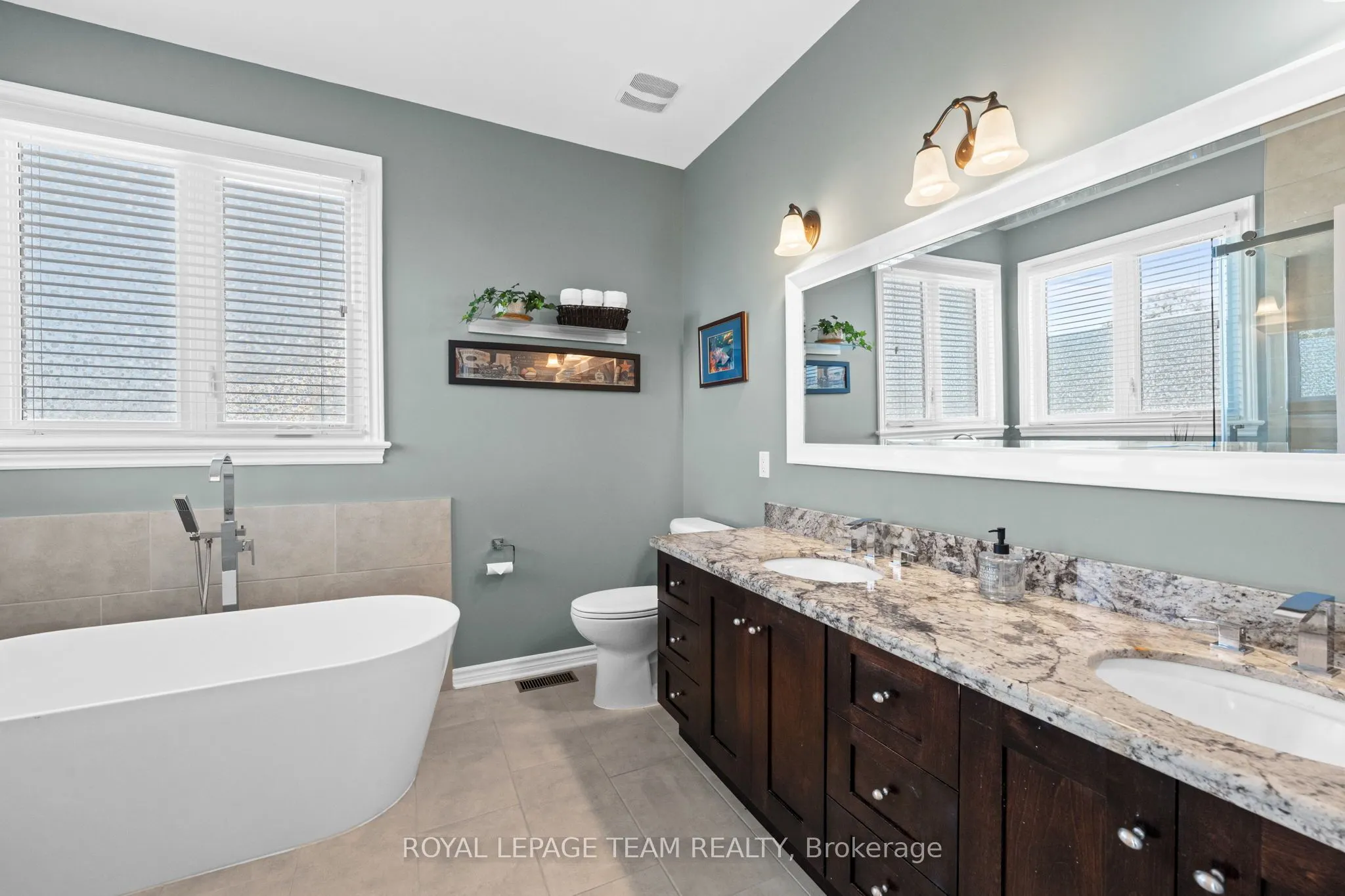 2193 Trailwood Drive