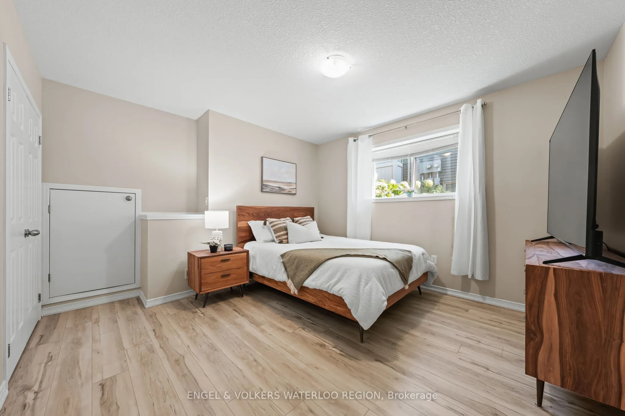 931 Glasgow Street, #24A