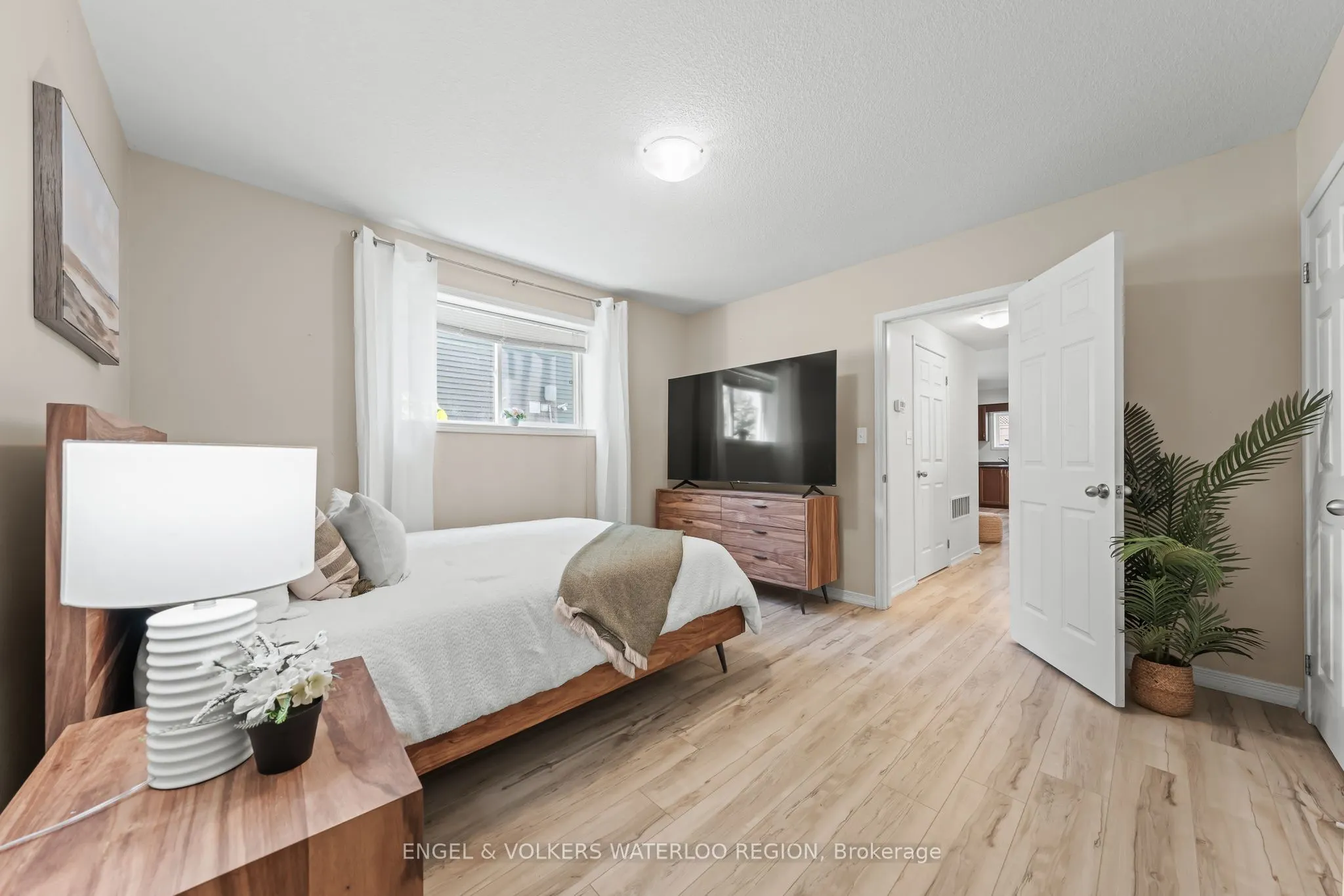 931 Glasgow Street, #24A