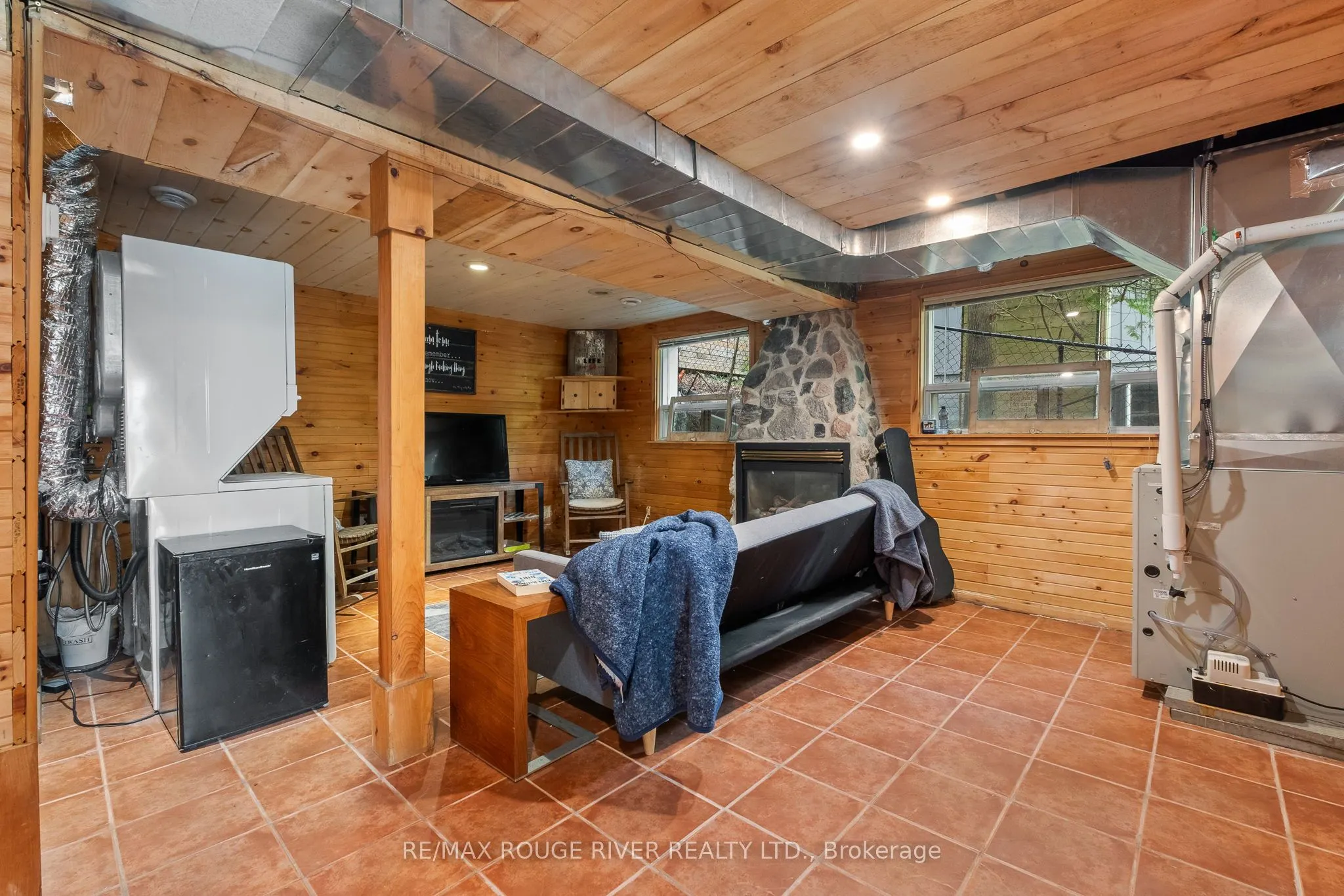 68 Robins Road, #156