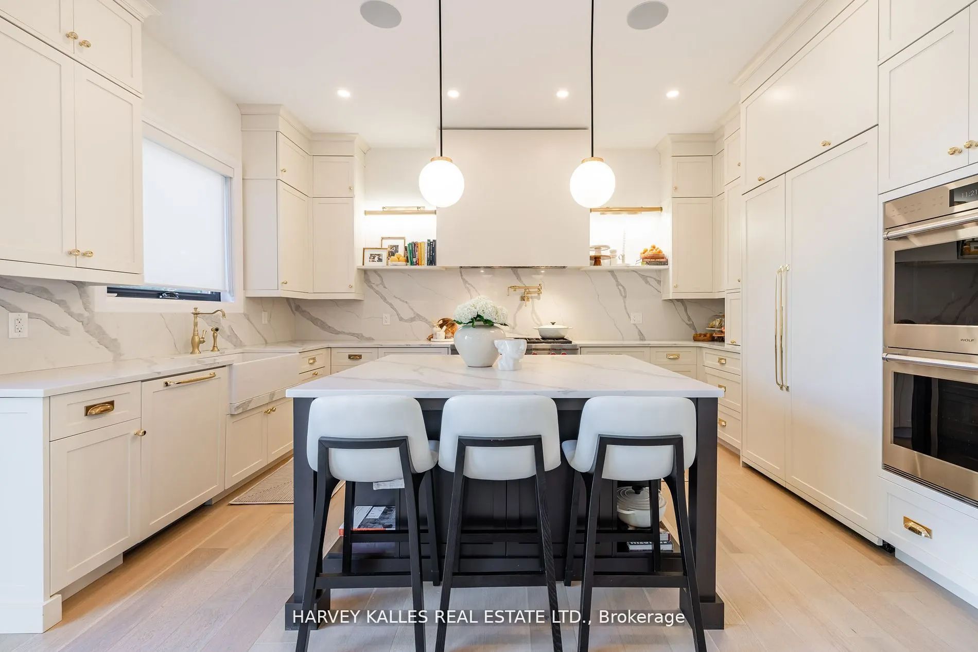 121 Fiddlers Green Road, #1