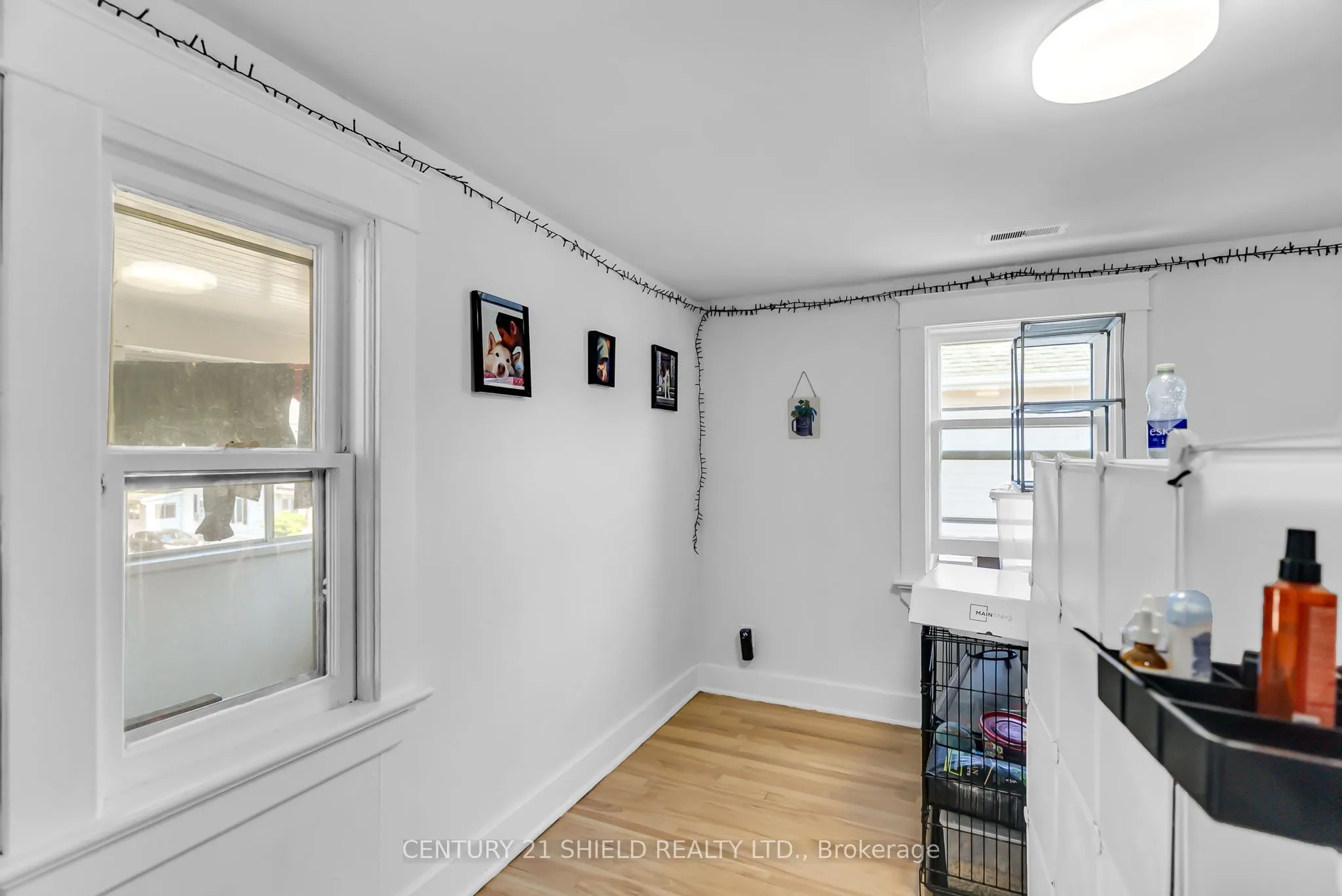 607 first Street E