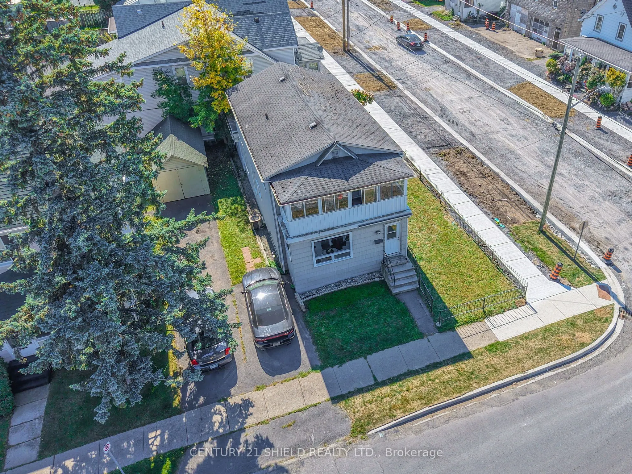 607 first Street E