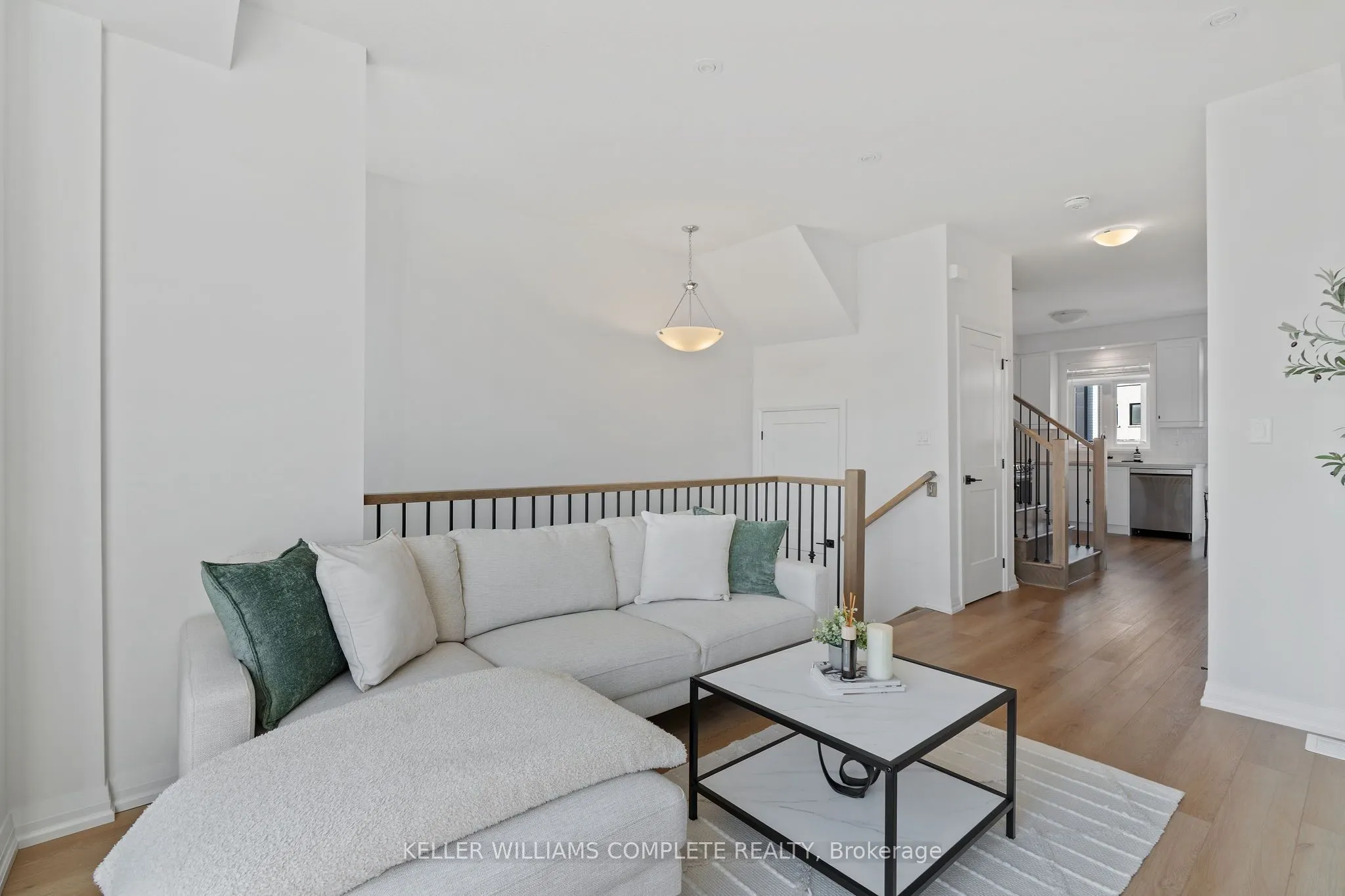 55 TOM BROWN Drive, #61
