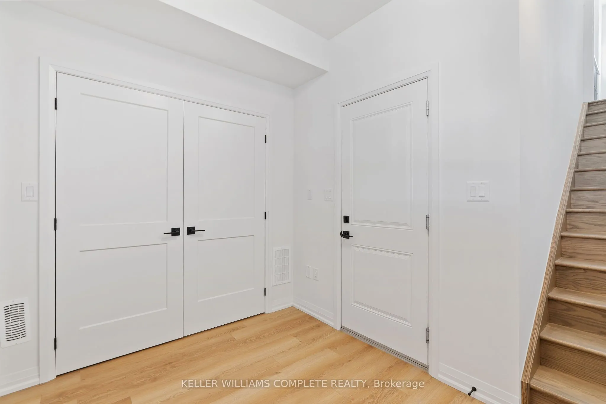 55 TOM BROWN Drive, #61