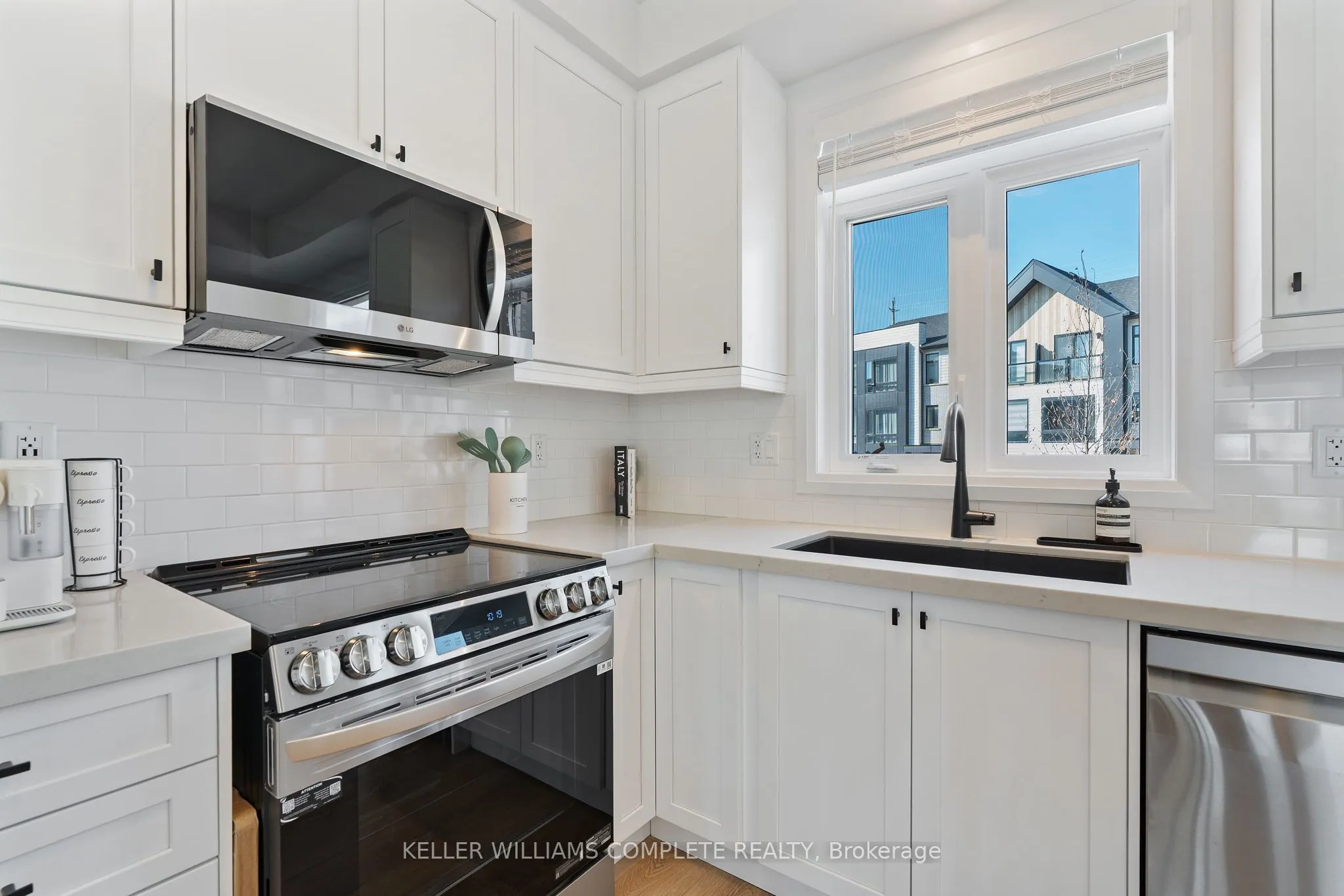 55 TOM BROWN Drive, #61
