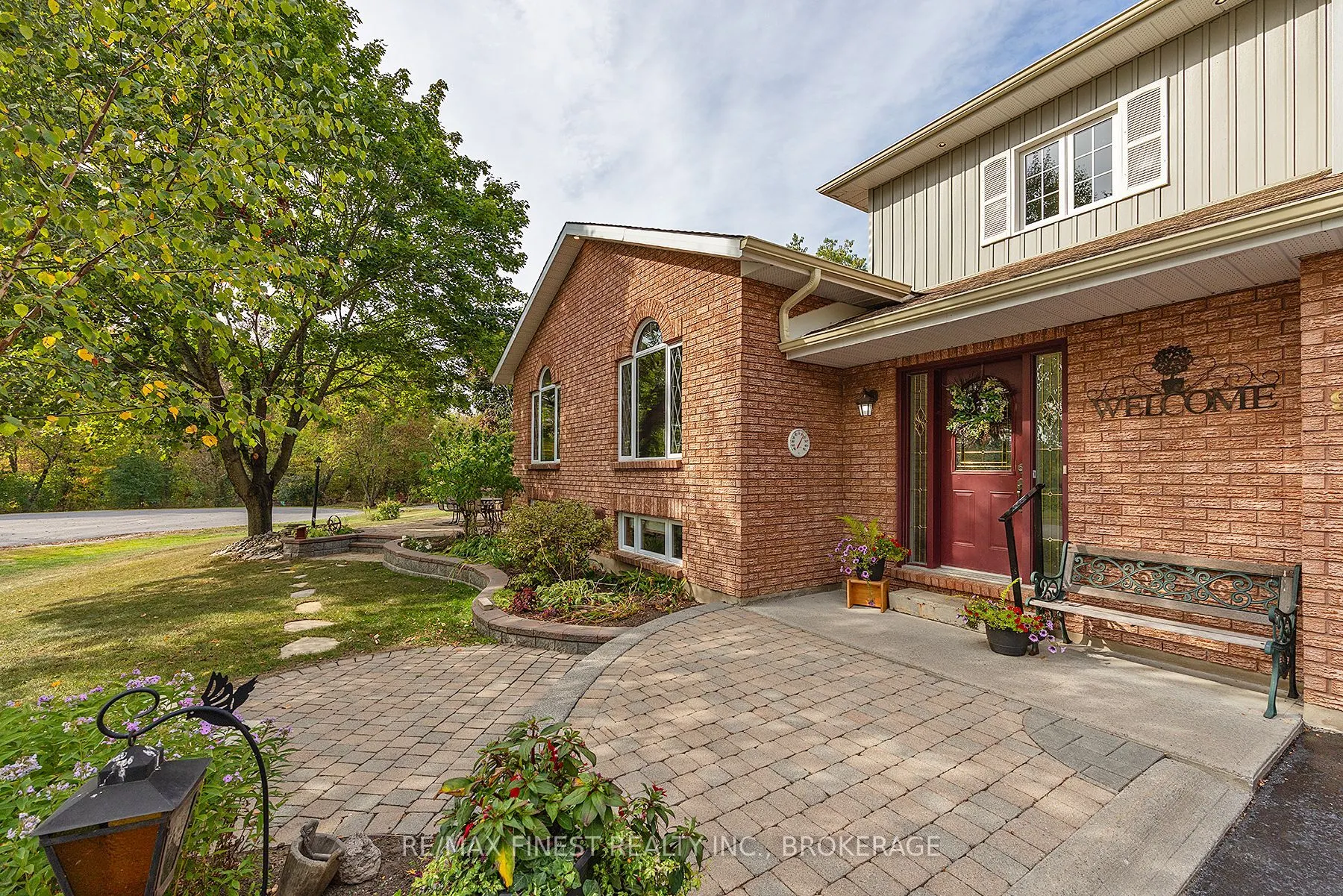 939 Ellen Avenue