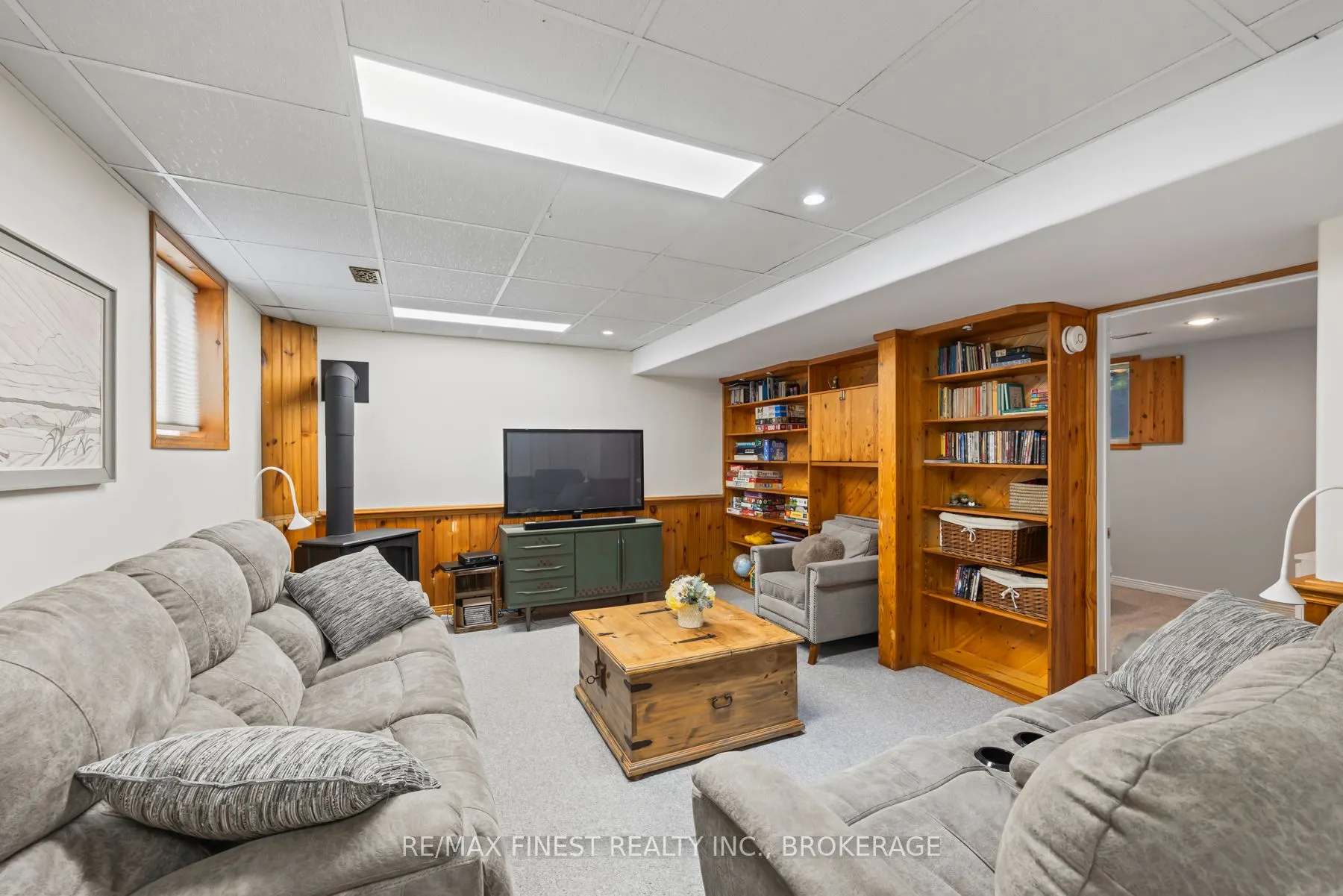 939 Ellen Avenue