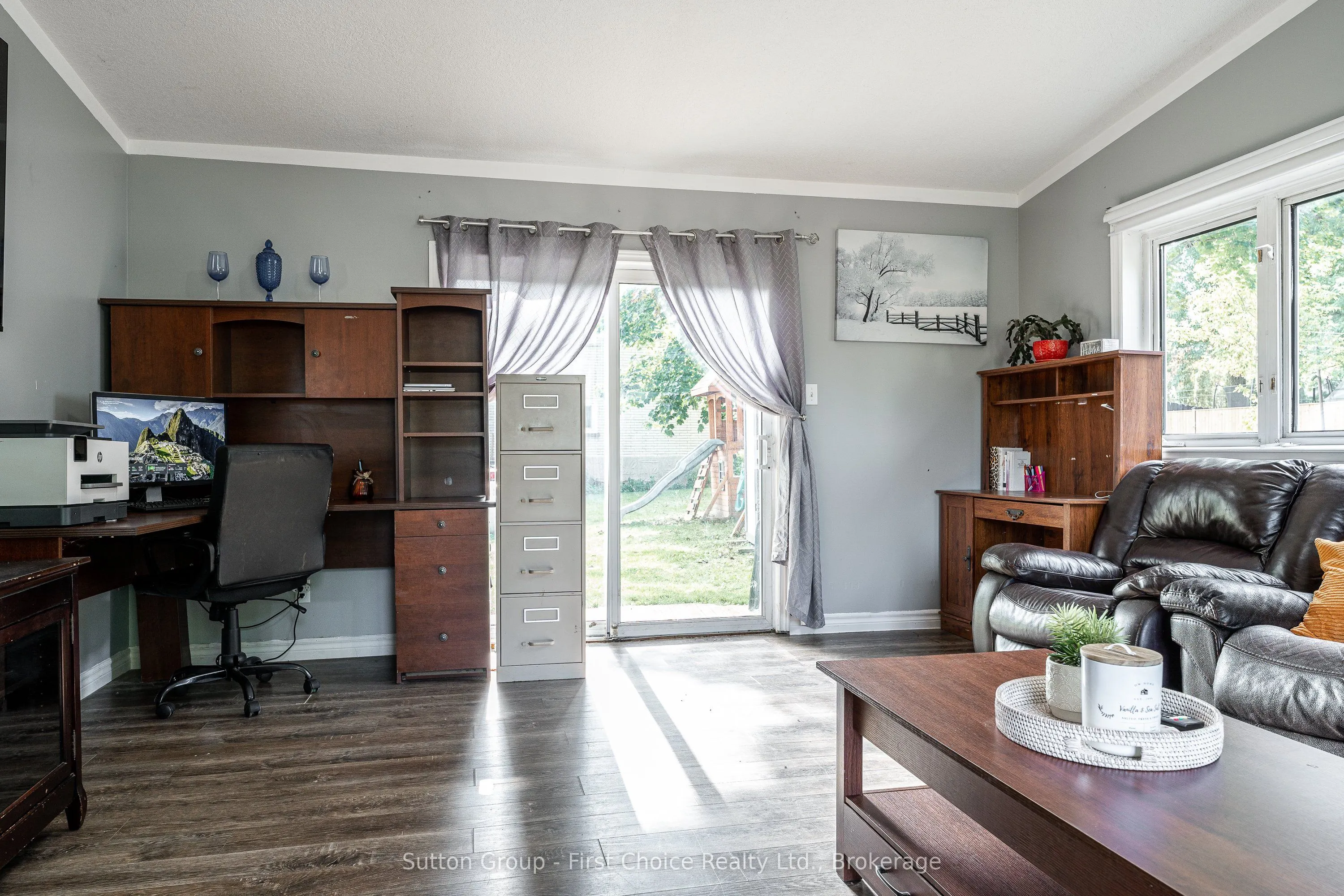 6933 Perth County Road 121 Road
