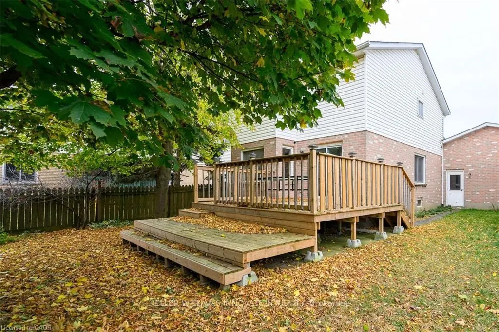 8 Buss Court