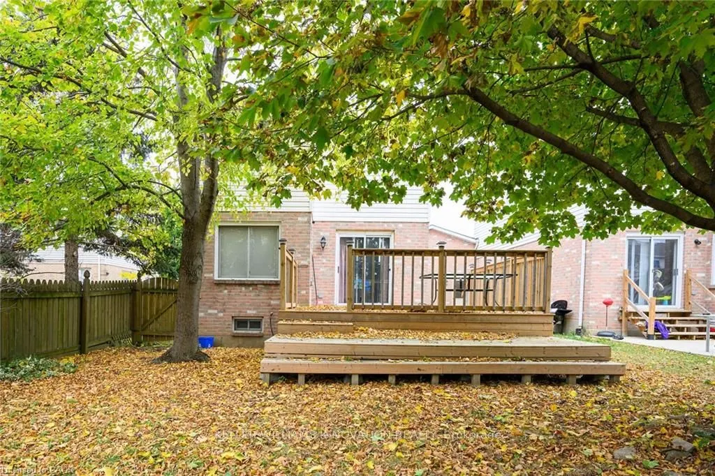 8 Buss Court