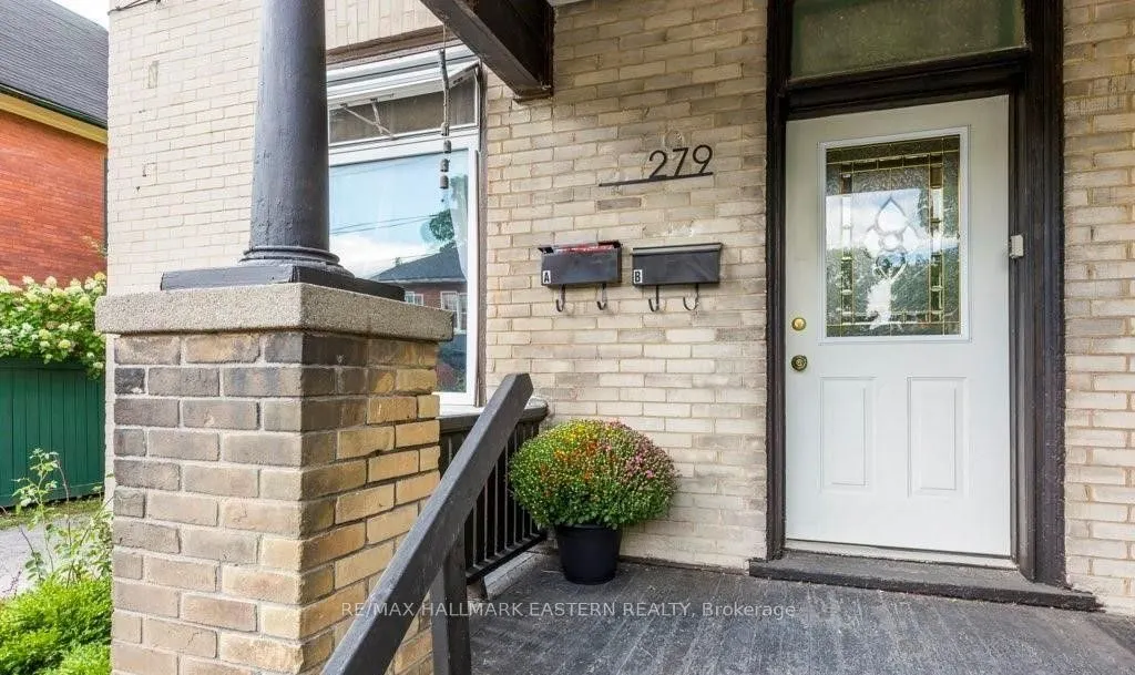 279 William Street, #Upper