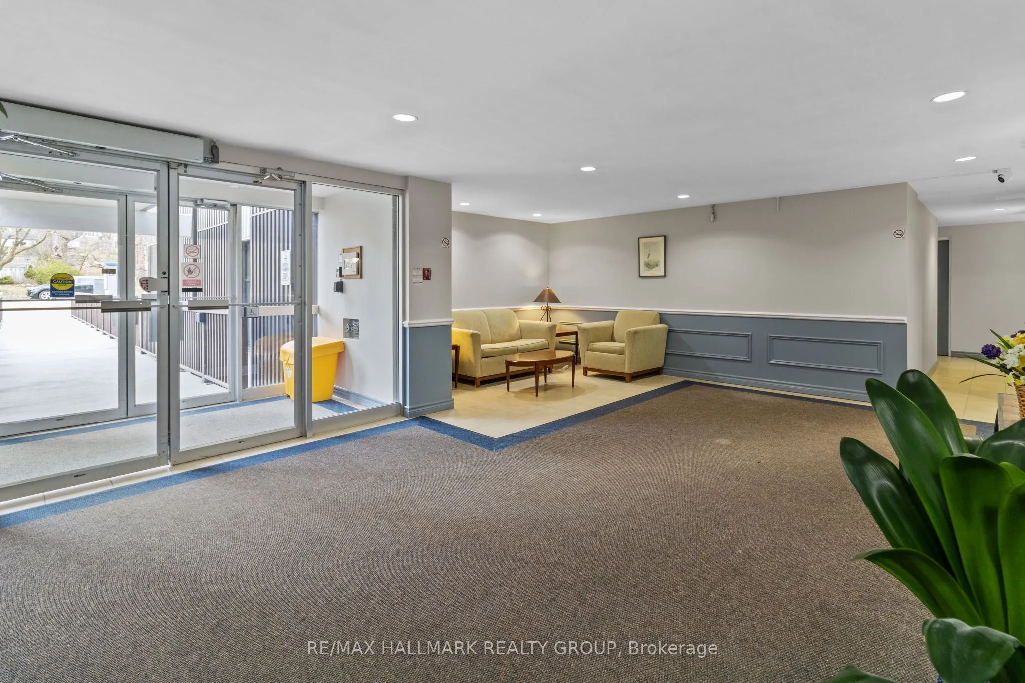 109 King Street E, #902