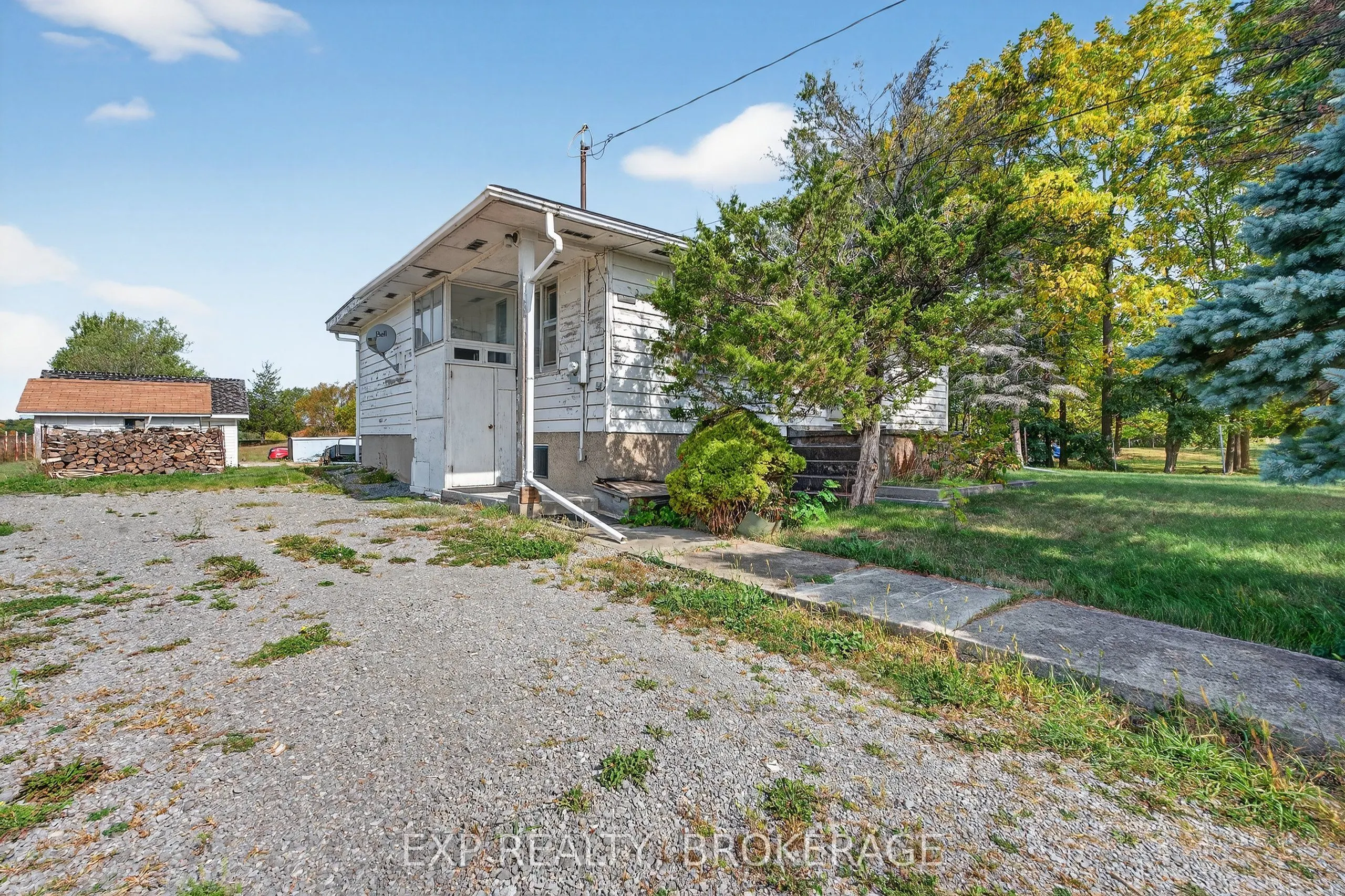 1195 SIMMONS Road