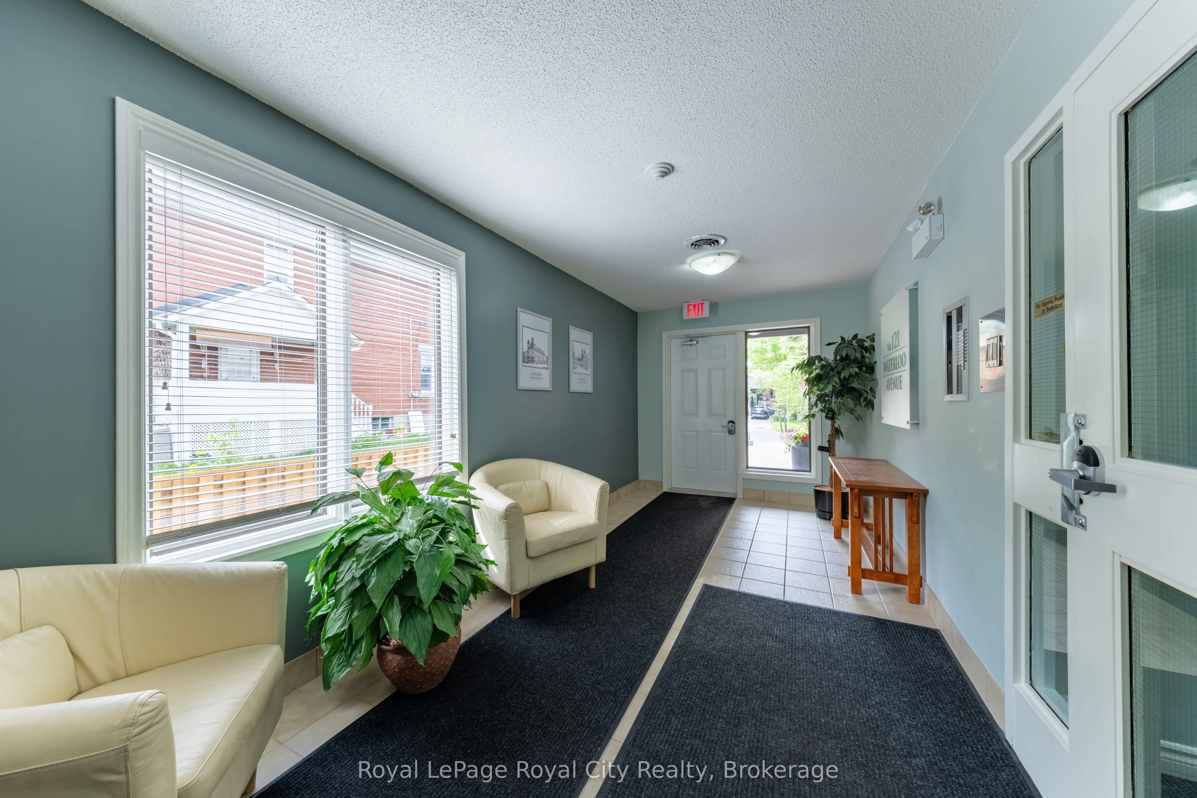 121 Waterloo Avenue, #101