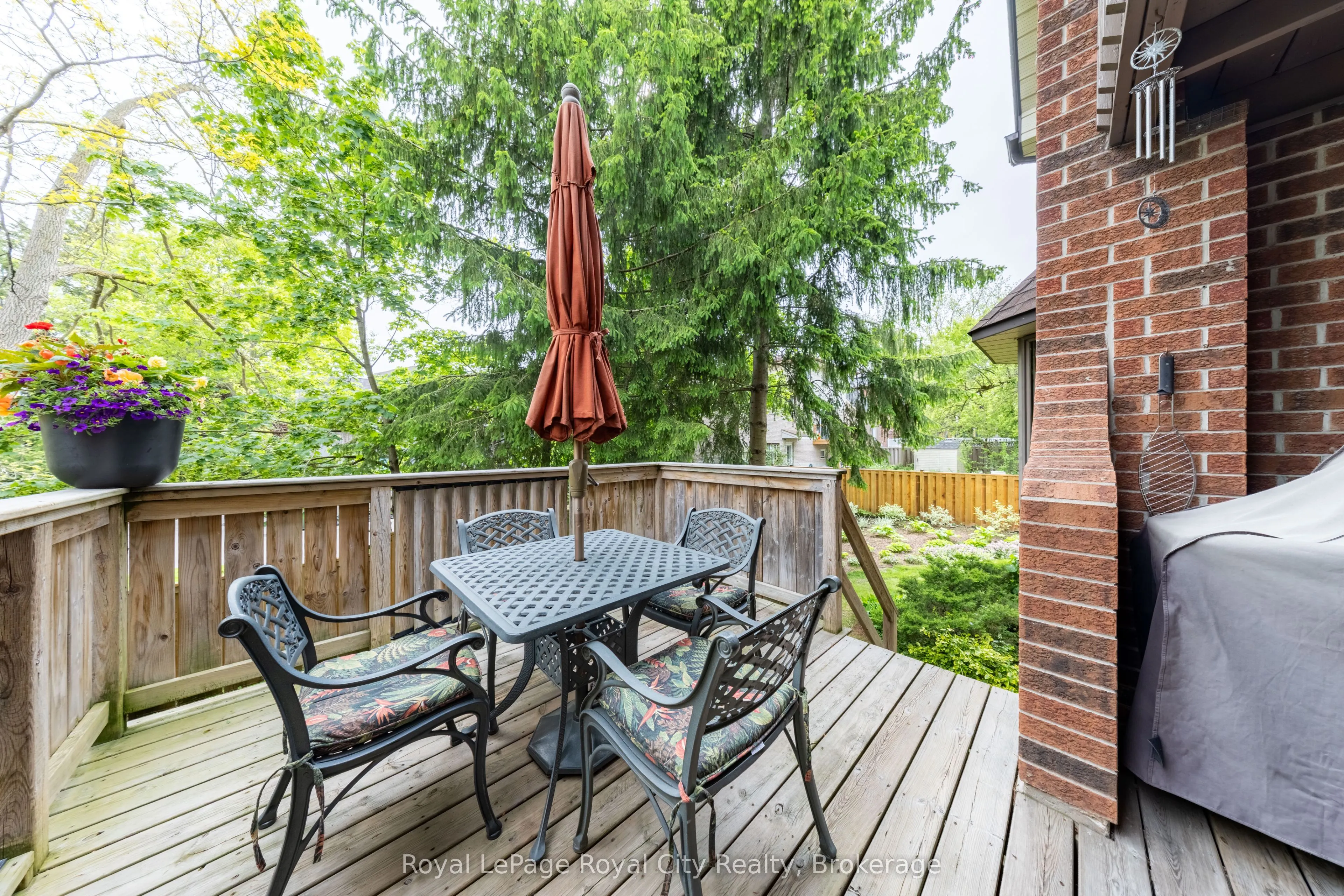 121 Waterloo Avenue, #101